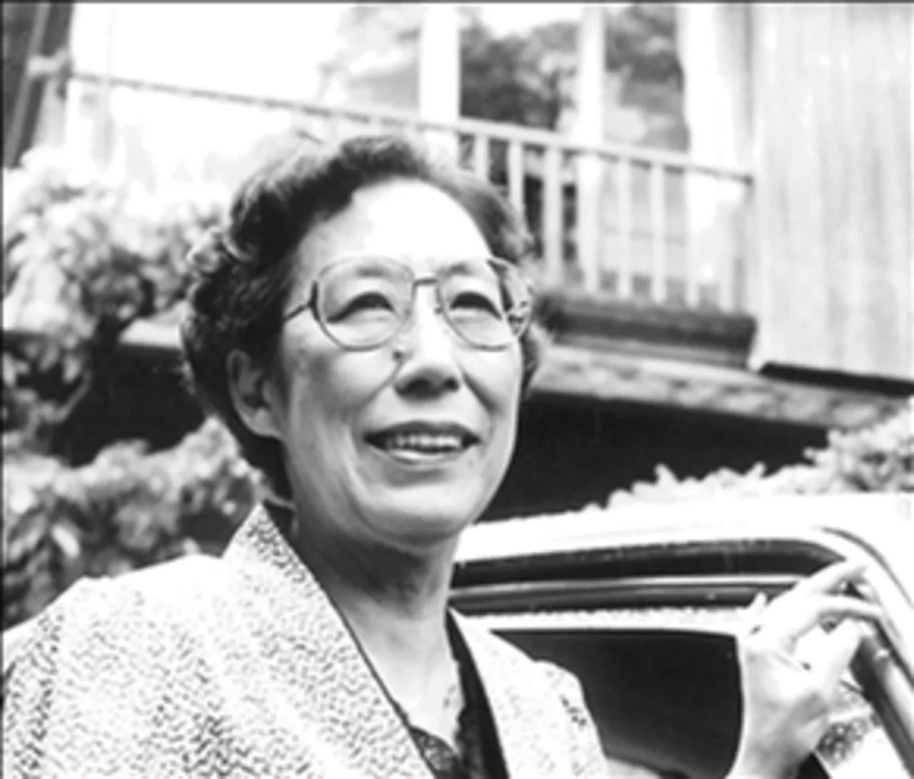 Portrait of Utako Okamoto (1918–2016) – memorial page