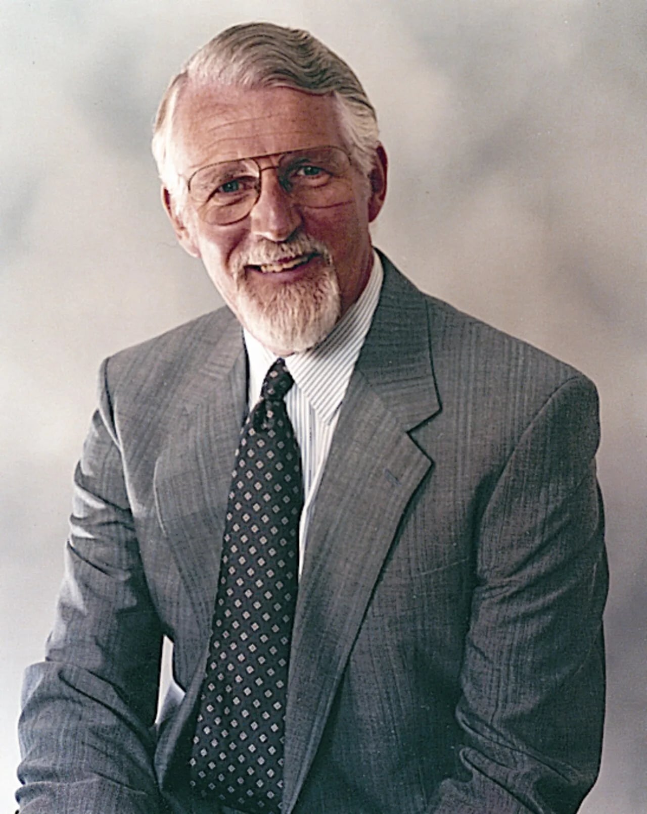 Porträt von David Pawson (1930–2020) – Gedenkseite
