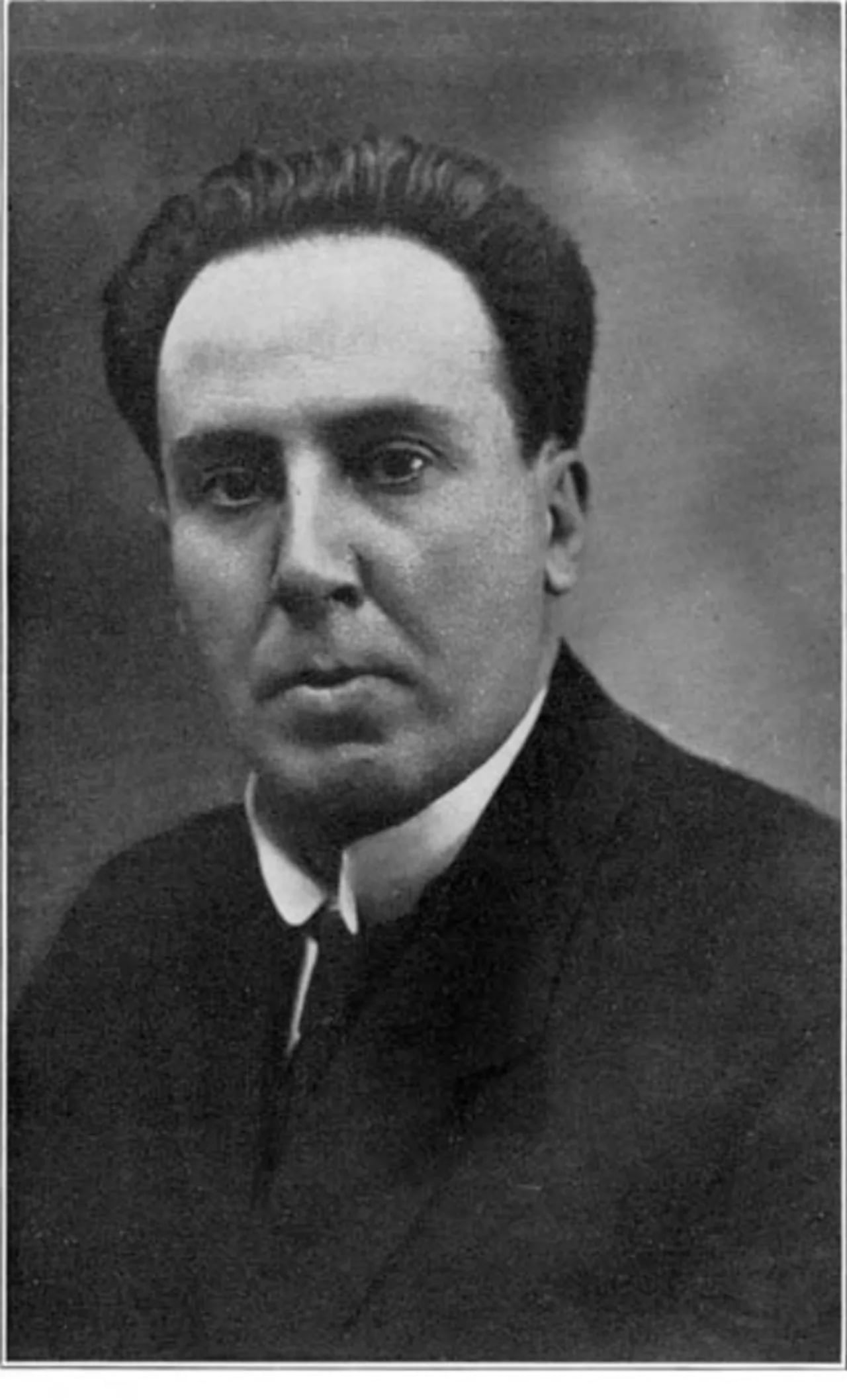 Portrait of Antonio Machado (1875–1939) – memorial page