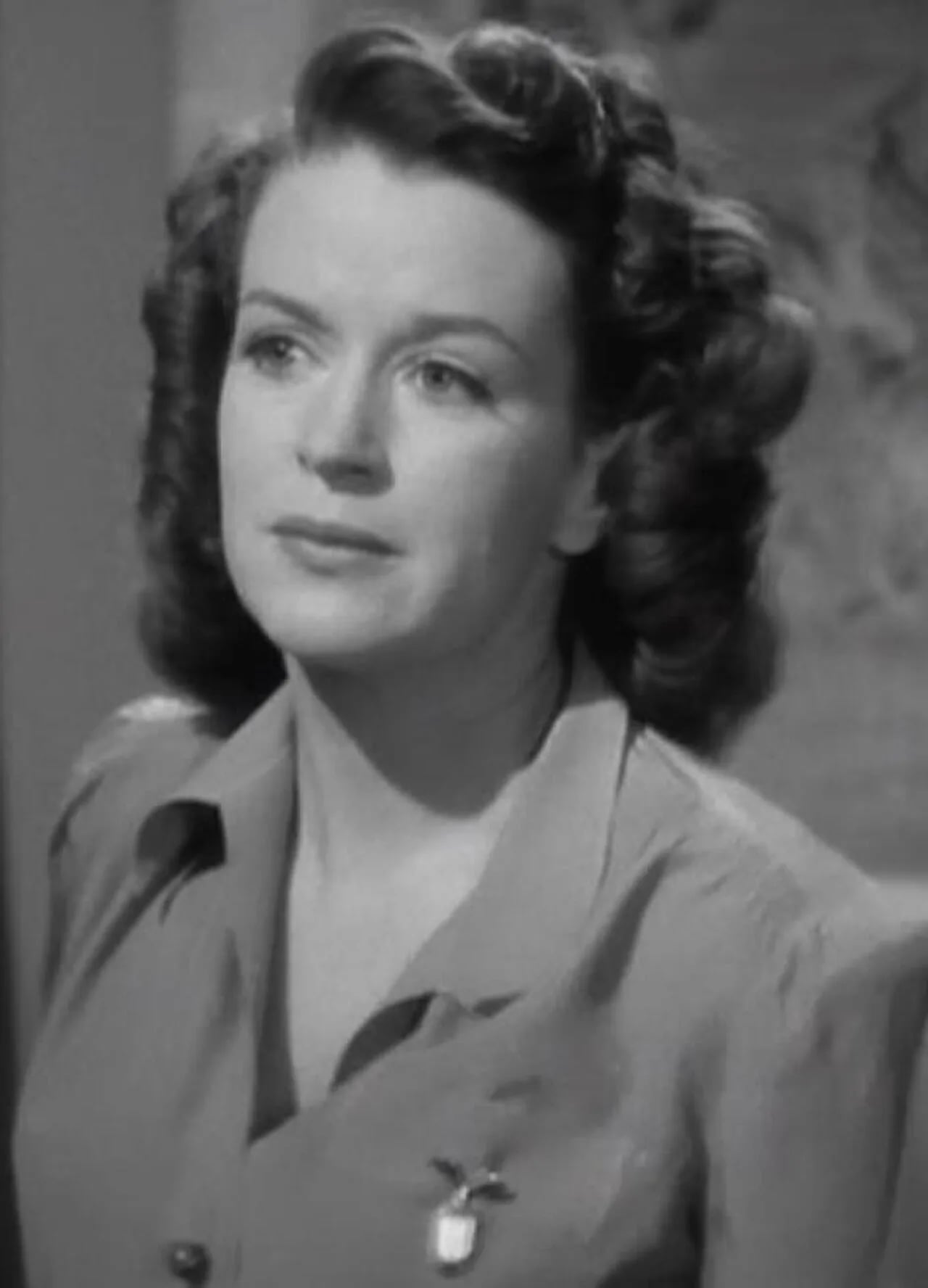 Portrait of Rosemary DeCamp (1910–2001) – memorial page