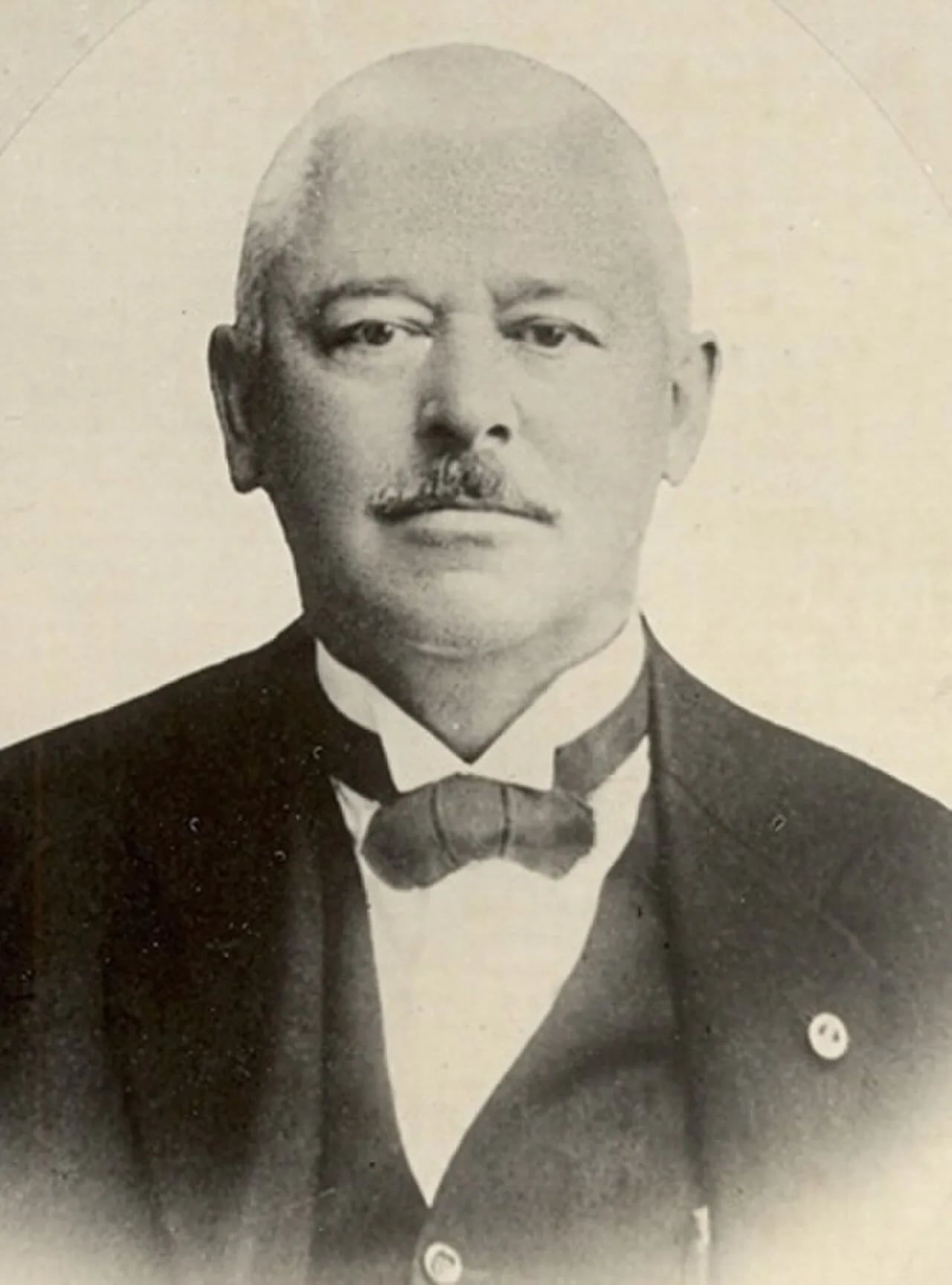 Portrait of Miloš Lihovecký (1862–1927) – memorial page
