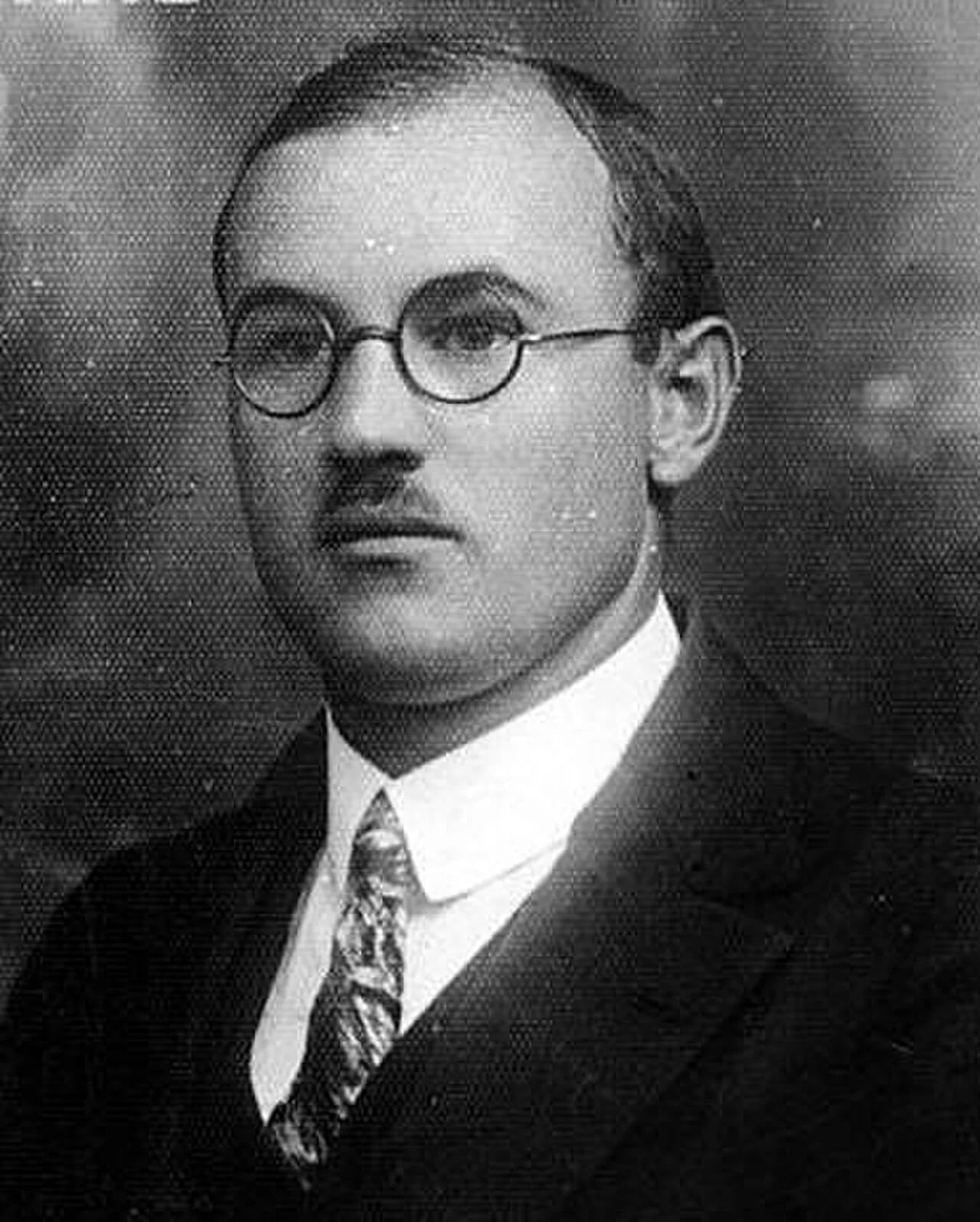 Porträt von Franciszek Pajerski (1891–1931) – Gedenkseite