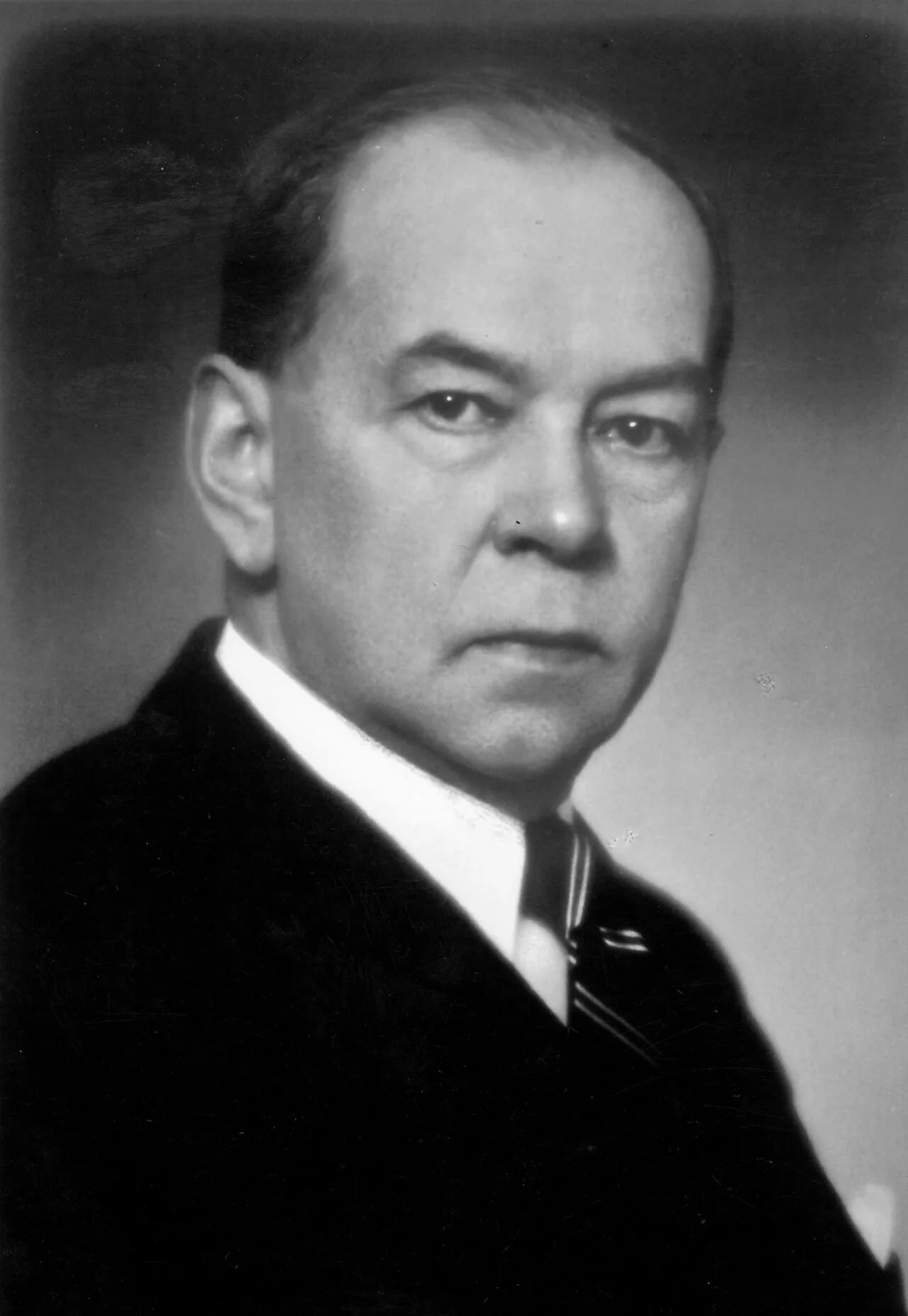 Porträt von Antonín Pařík (1879–1948) – Gedenkseite