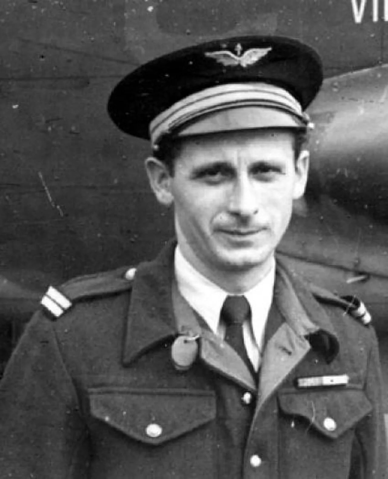 Portrait of René Gatissou (1915–2012) – memorial page