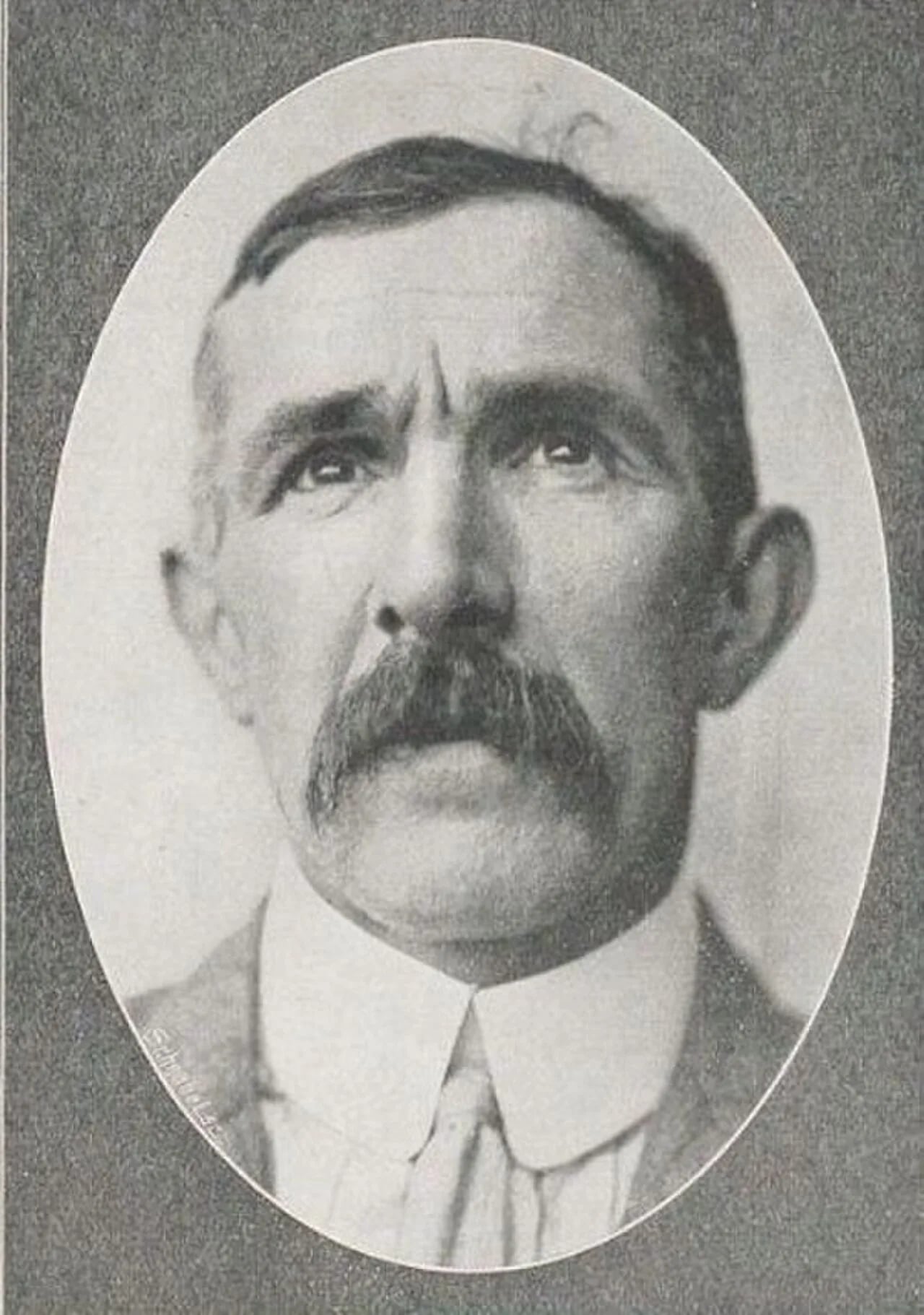 Porträt von Bill Julian (1867–1957) – Gedenkseite