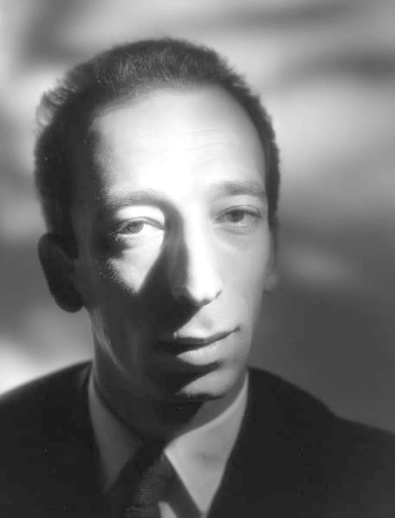 Porträt von Daniel Emilfork (1924–2006) – Gedenkseite