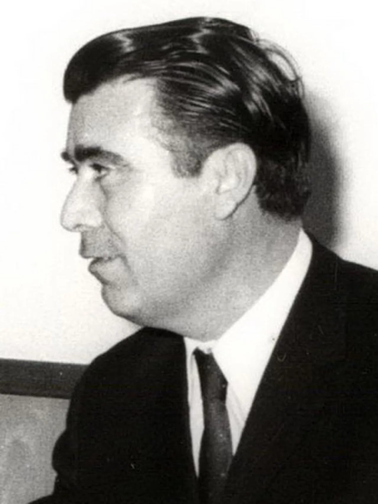 Porträt von Bahri Oruçi (1930–2011) – Gedenkseite