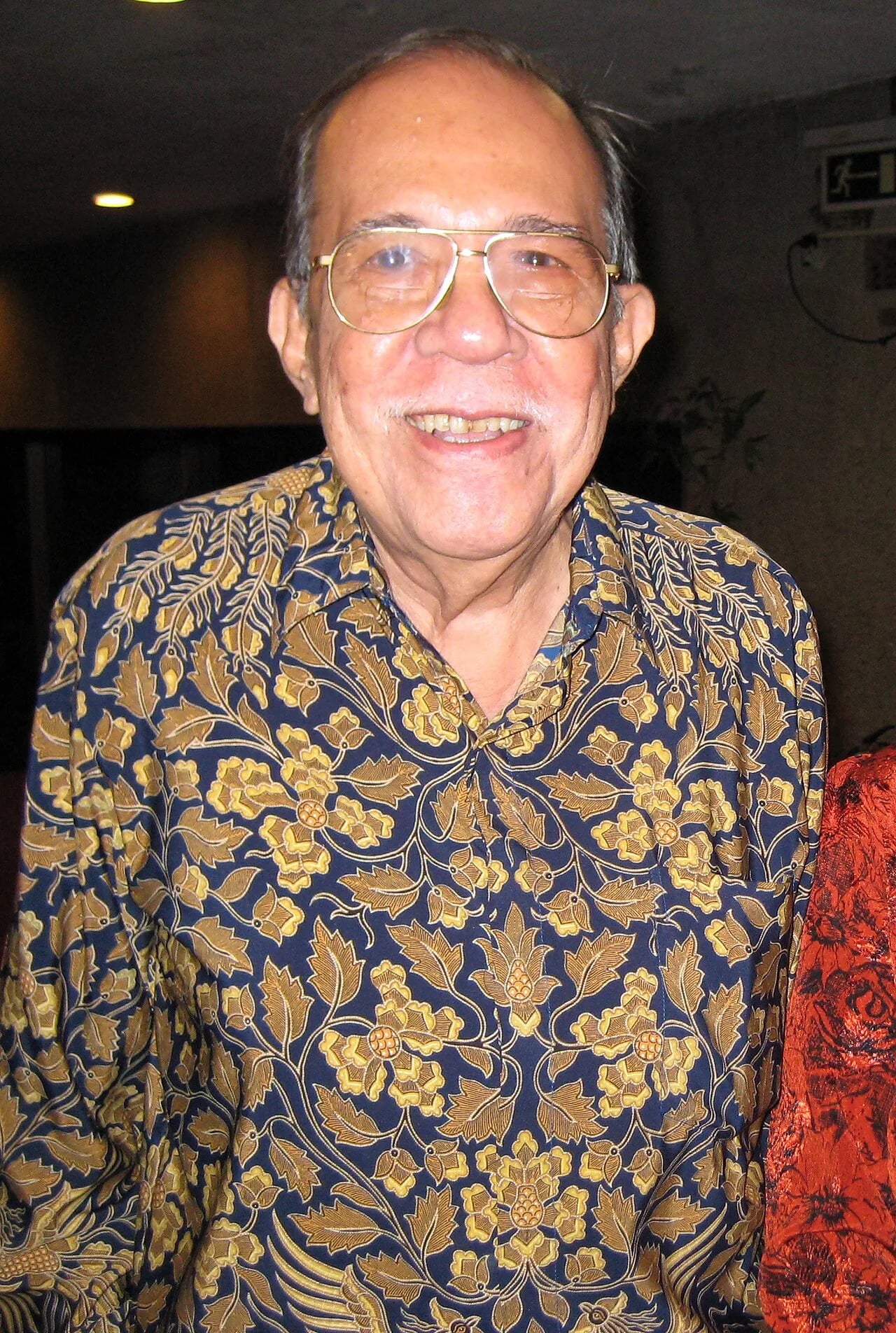 Porträt von Eddie Romero (1924–2013) – Gedenkseite