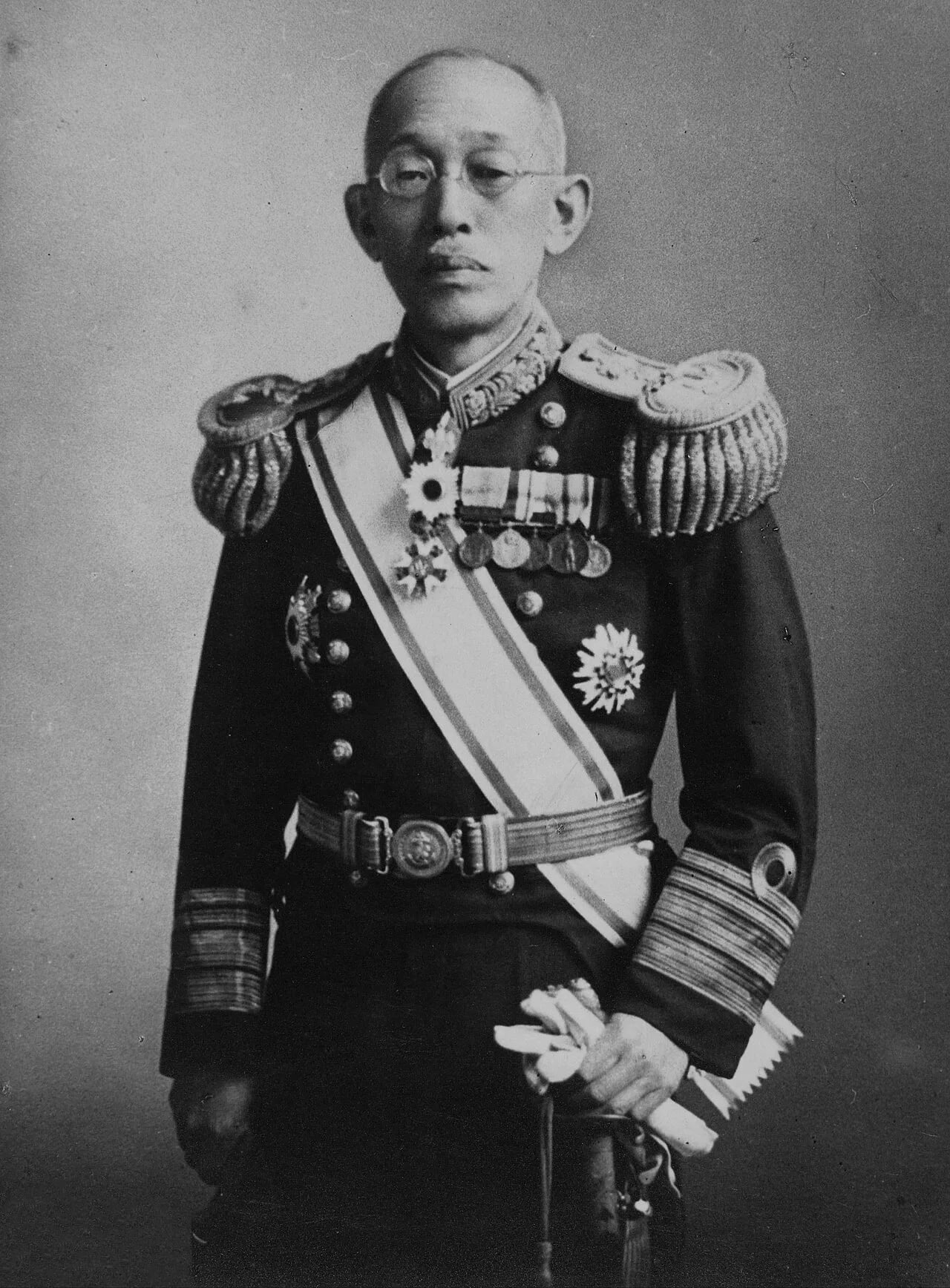 Portrait of Yuzuru Hiraga (1878–1943) – memorial page