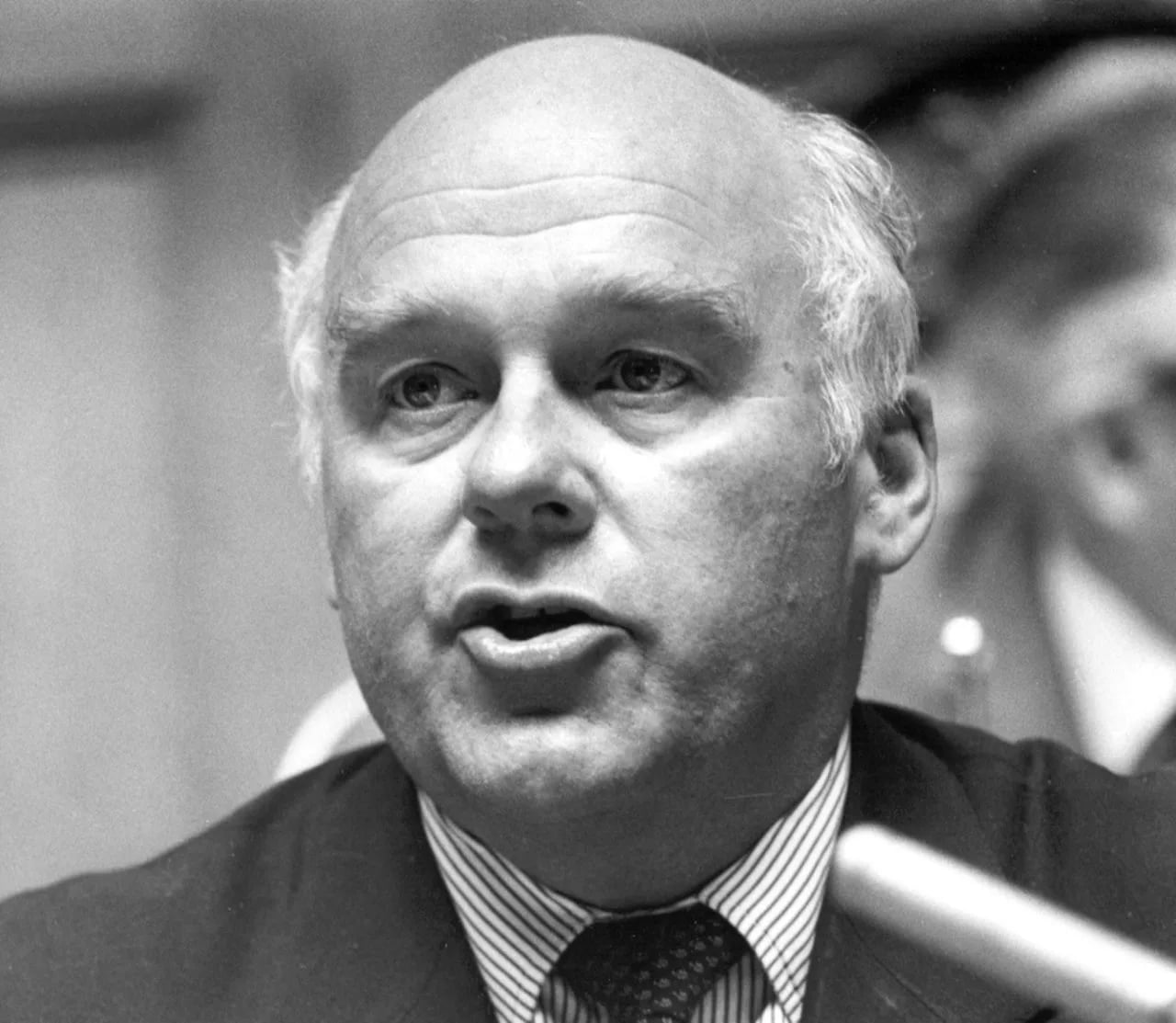 Porträt von Ulrich Bremi (1929–2021) – Gedenkseite
