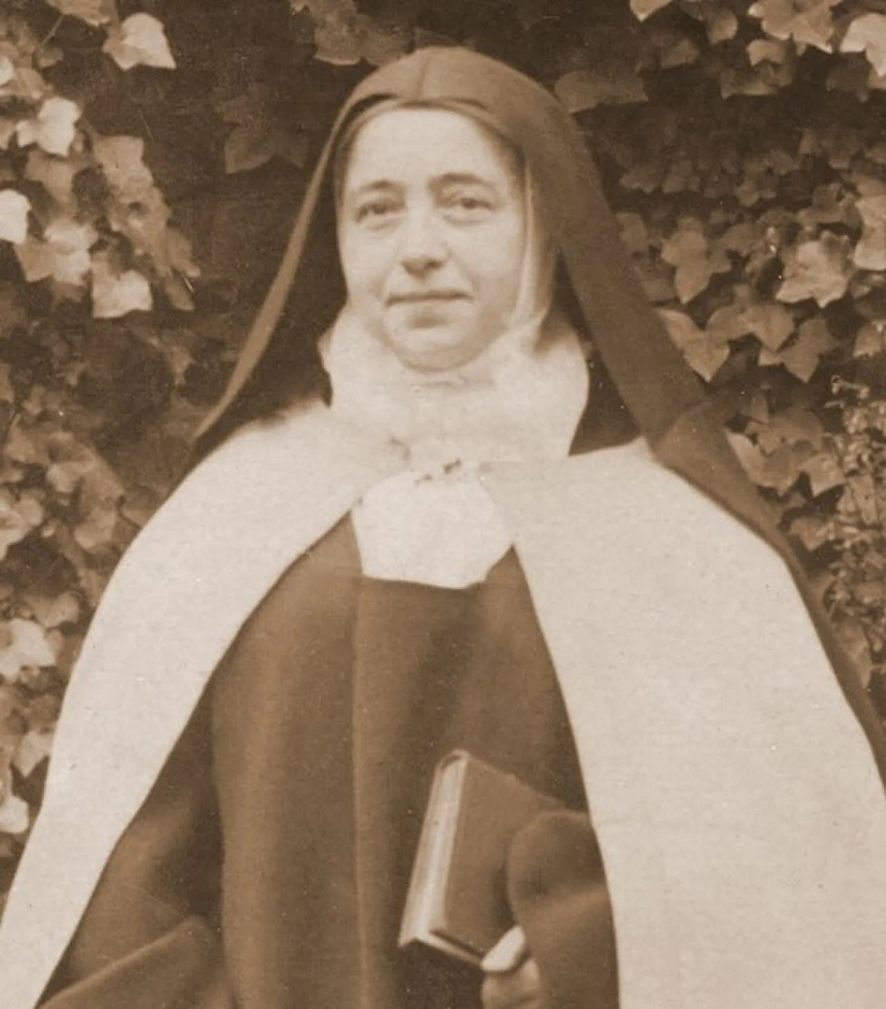 Portrait of Marie-Louise Martin (1860–1940) – memorial page