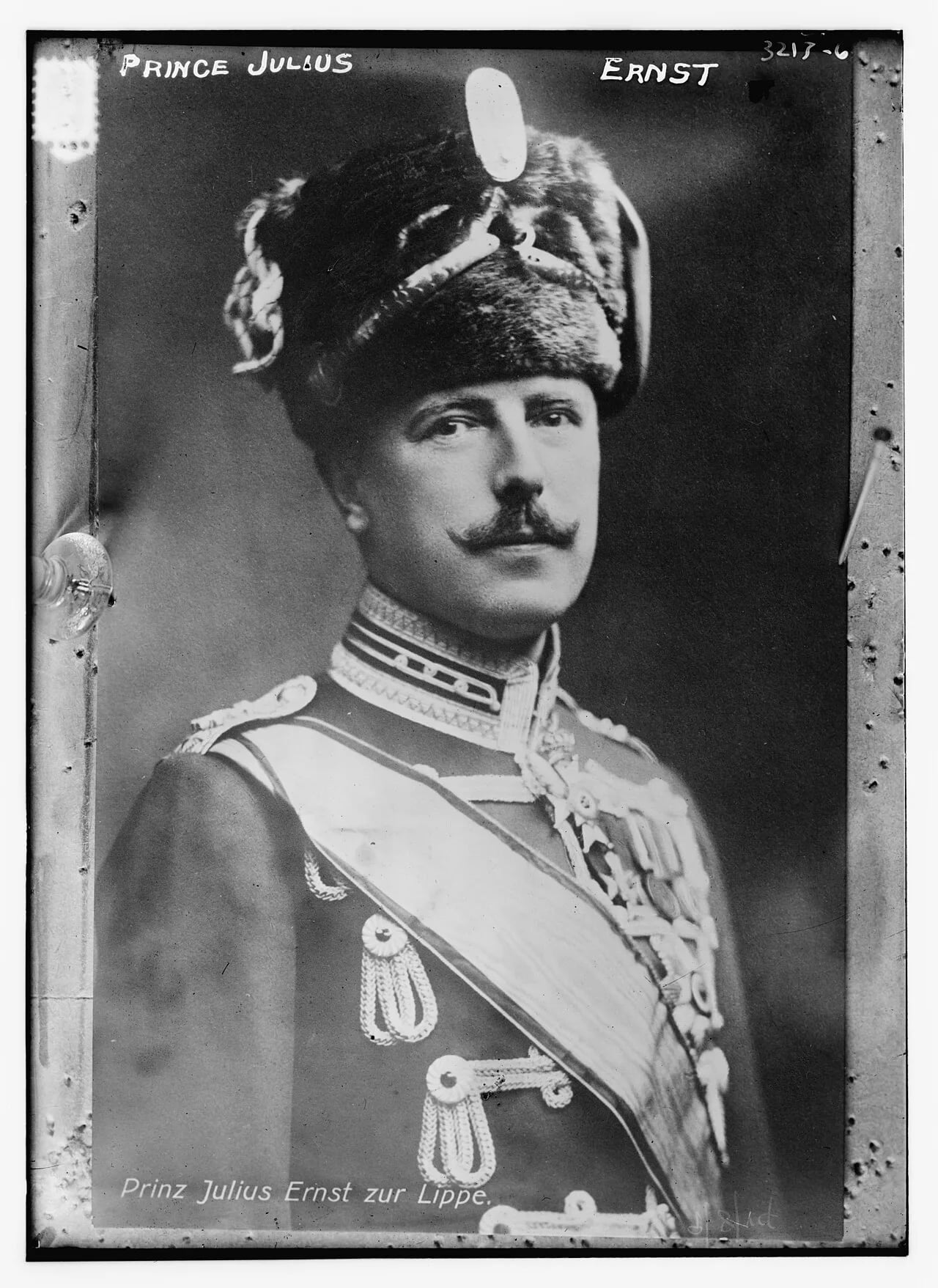 Porträt von Julius Ernst zur Lippe-Biesterfeld (1873–1952) – Gedenkseite