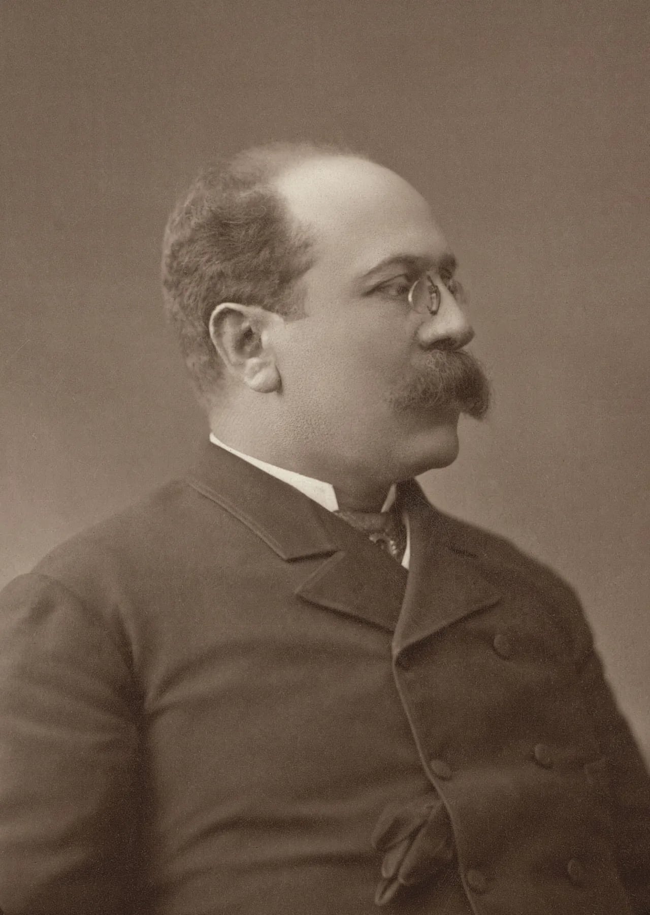 Portrait of Henrique de Macedo Pereira Coutinho (1843–1910) – memorial page