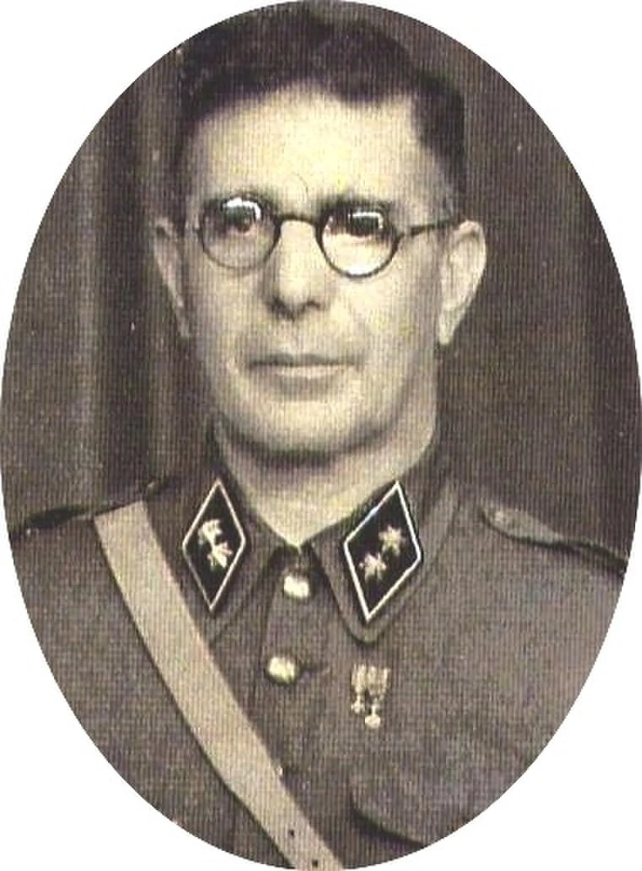 Portrait of Michiel Meyer Cohen (1877–1968) – memorial page