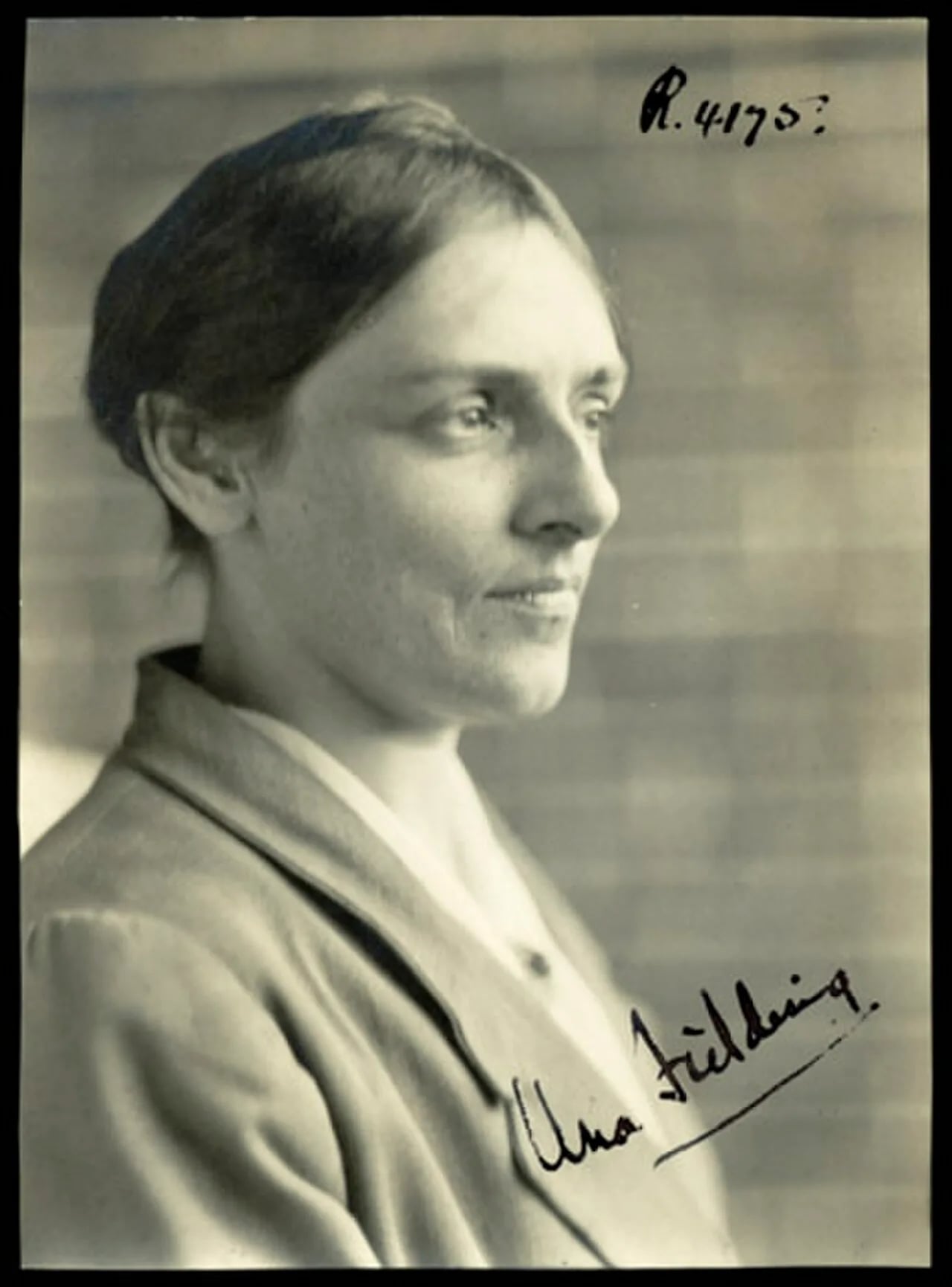 Porträt von Una Lucy Fielding (1888–1969) – Gedenkseite