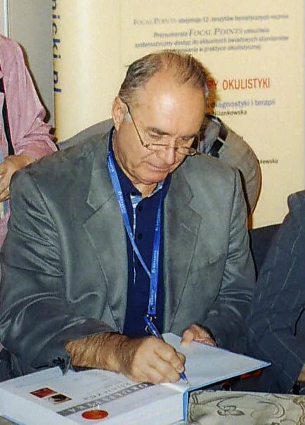 Portrait of Jack J. Kanski (1939–2019) – memorial page