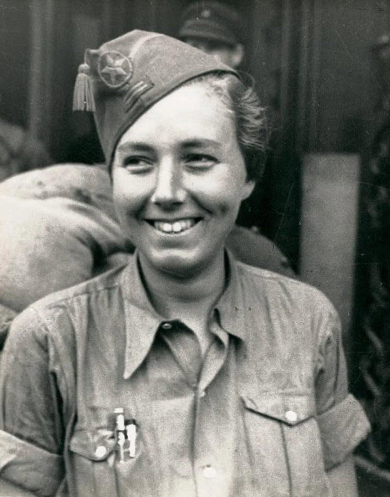 Portrait of Fanny Schoonheyt (1912–1961) – memorial page
