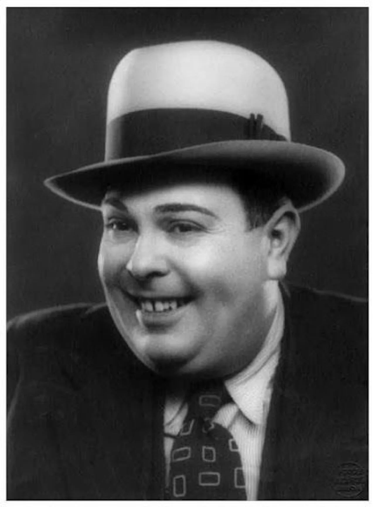 Portrait of Vasco Santana (1898–1958) – memorial page
