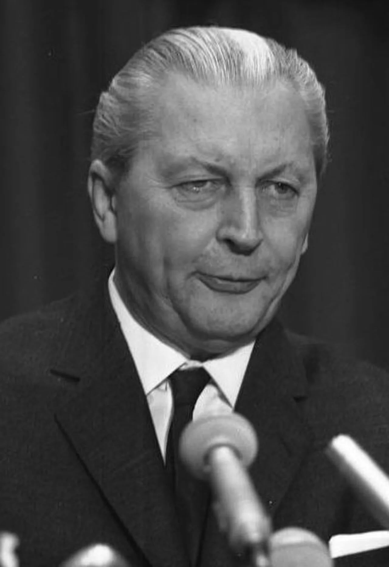 Porträt von Kurt Georg Kiesinger (1904–1988) – Gedenkseite