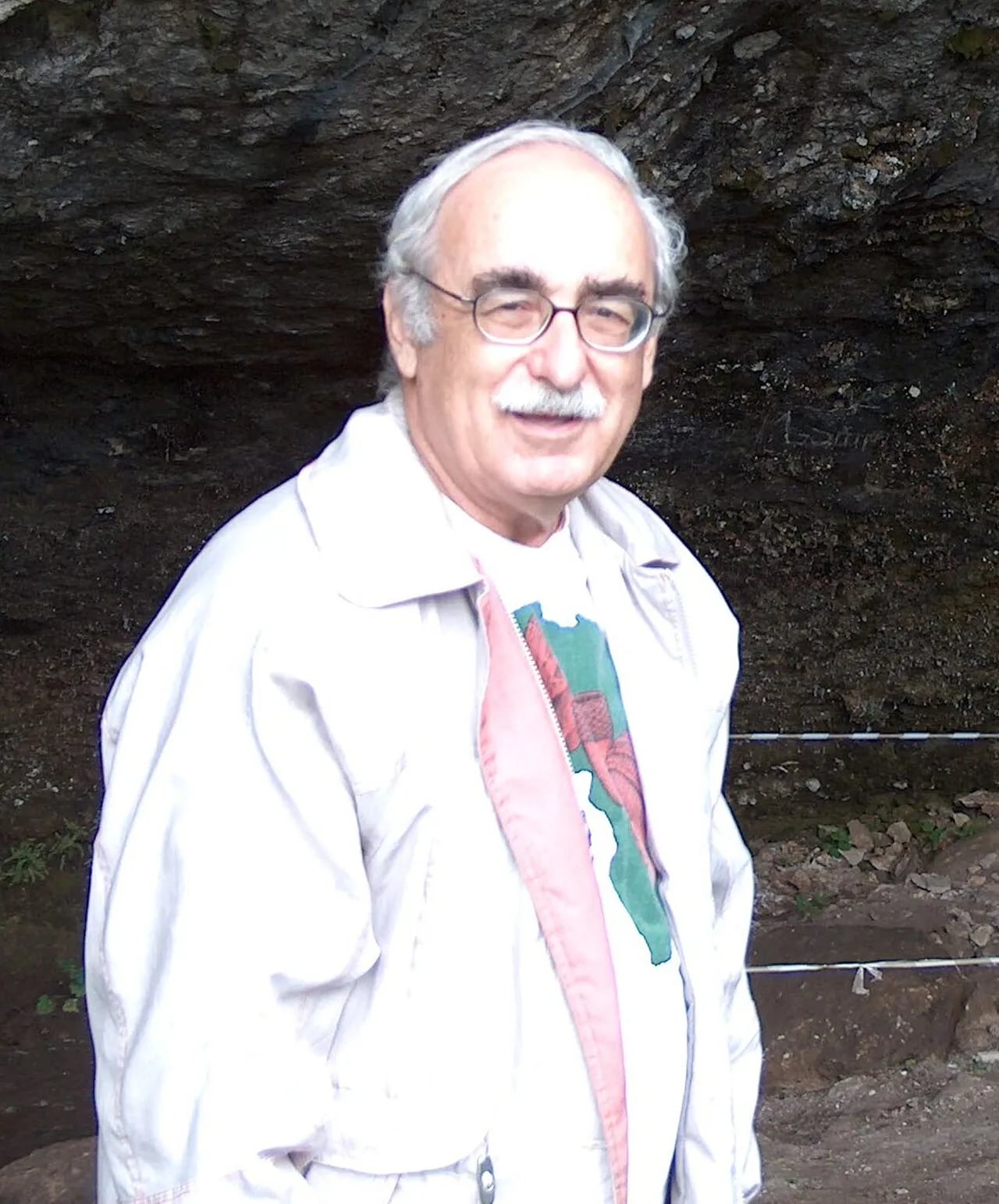 Portrait of Ofer Bar-Yosef (1937–2020) – memorial page