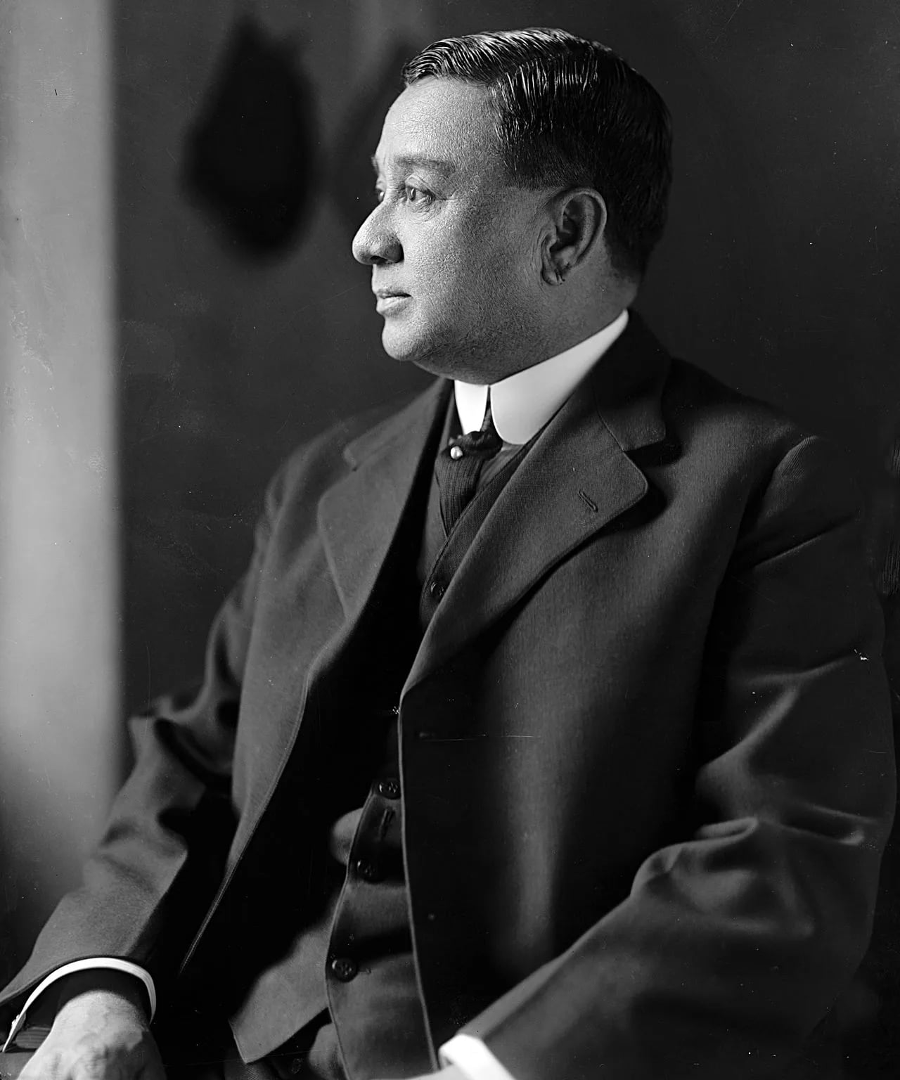 Portrait of Manuel Earnshaw (1862–1936) – memorial page