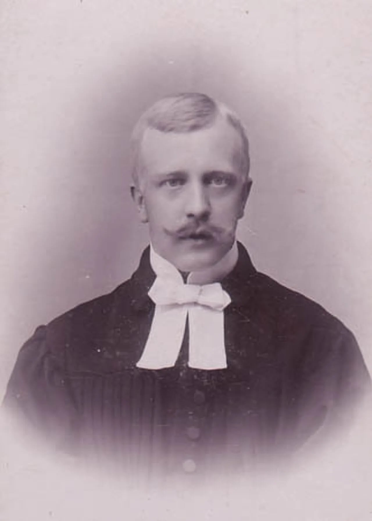 Portrait of Walther Paucker (1878–1919) – memorial page