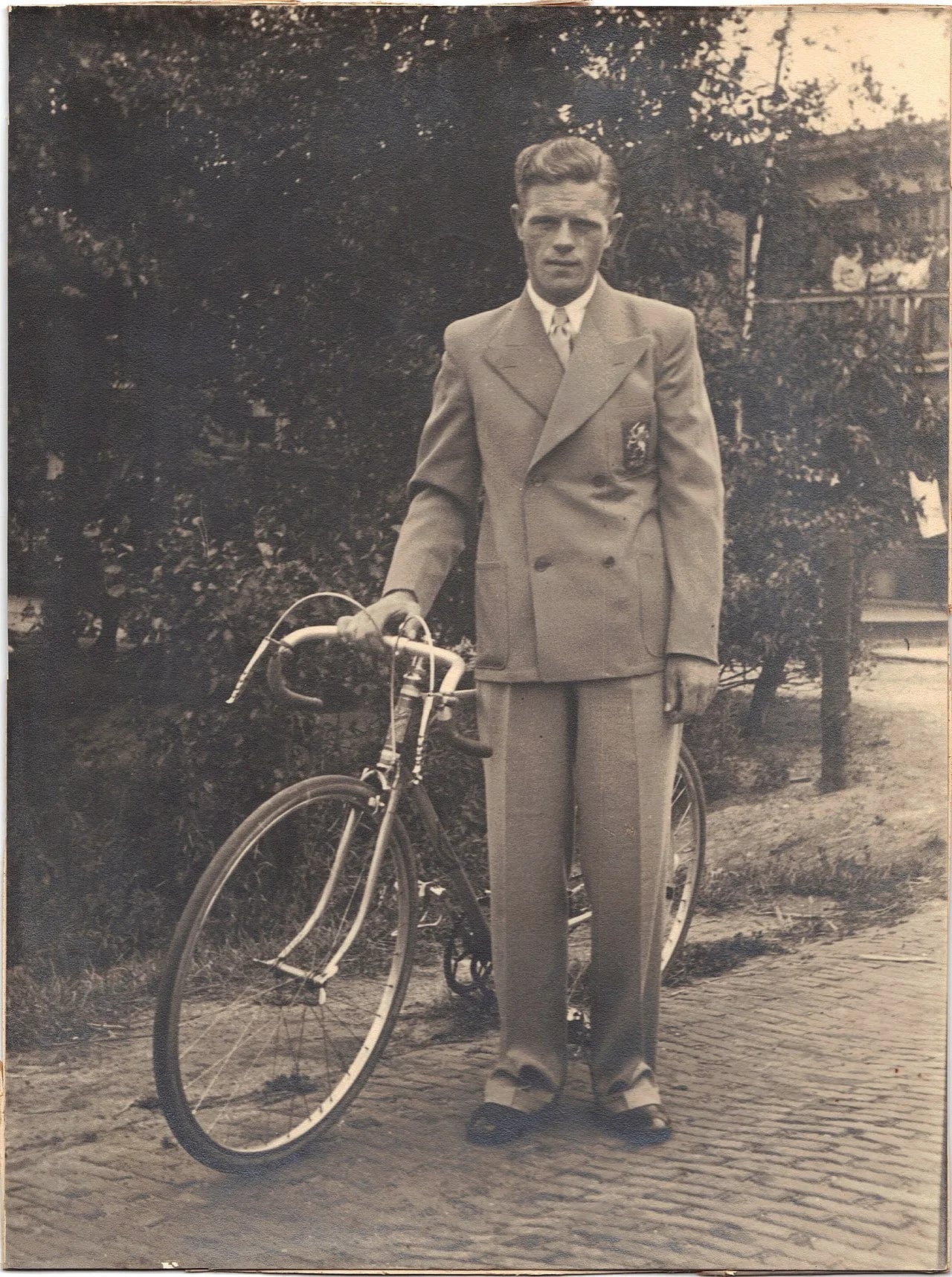 Portrait of Nico van Gageldonk (1913–1995) – memorial page