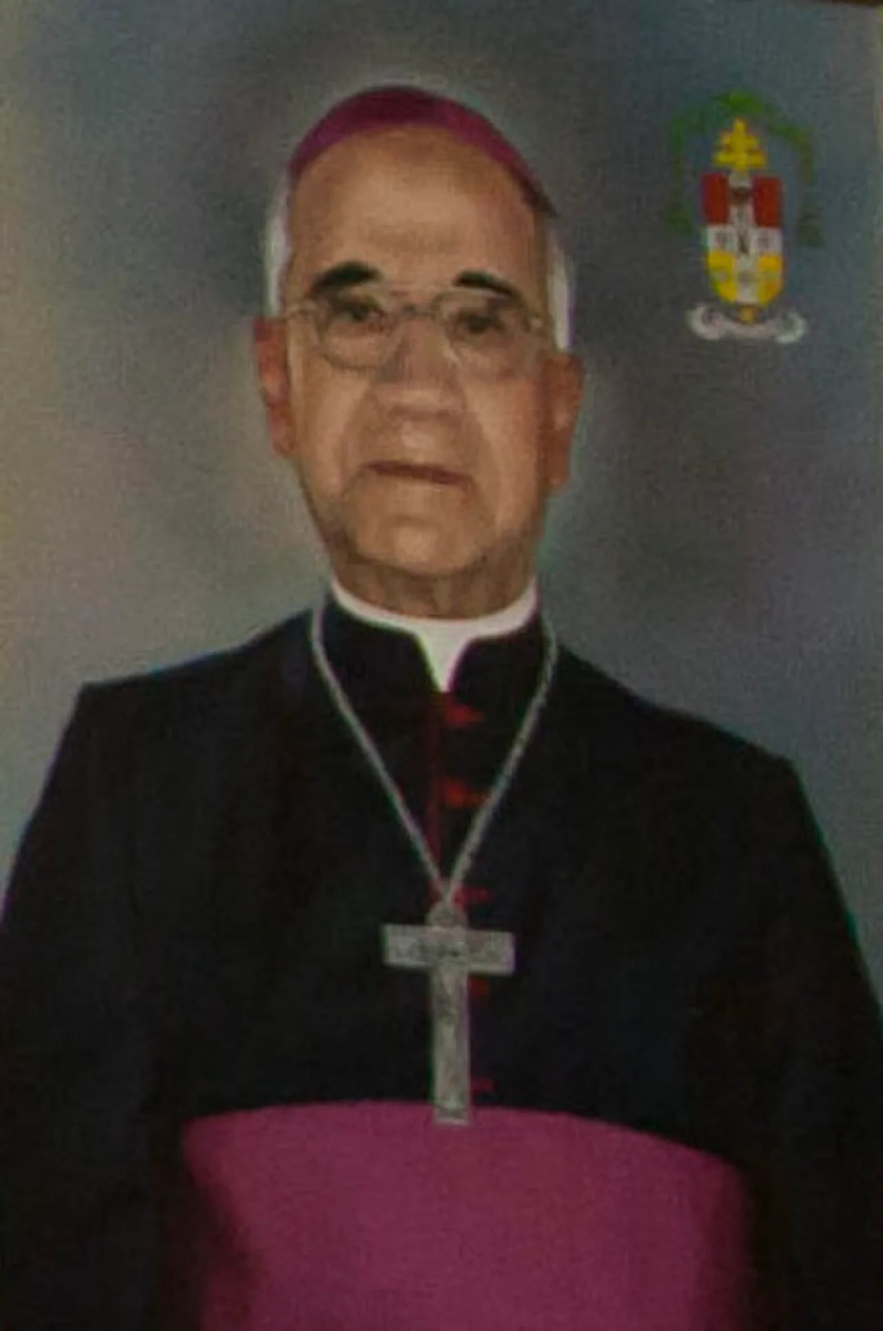 Portrait of Vicente Rodrigo Cisneros Durán (1934–2017) – memorial page