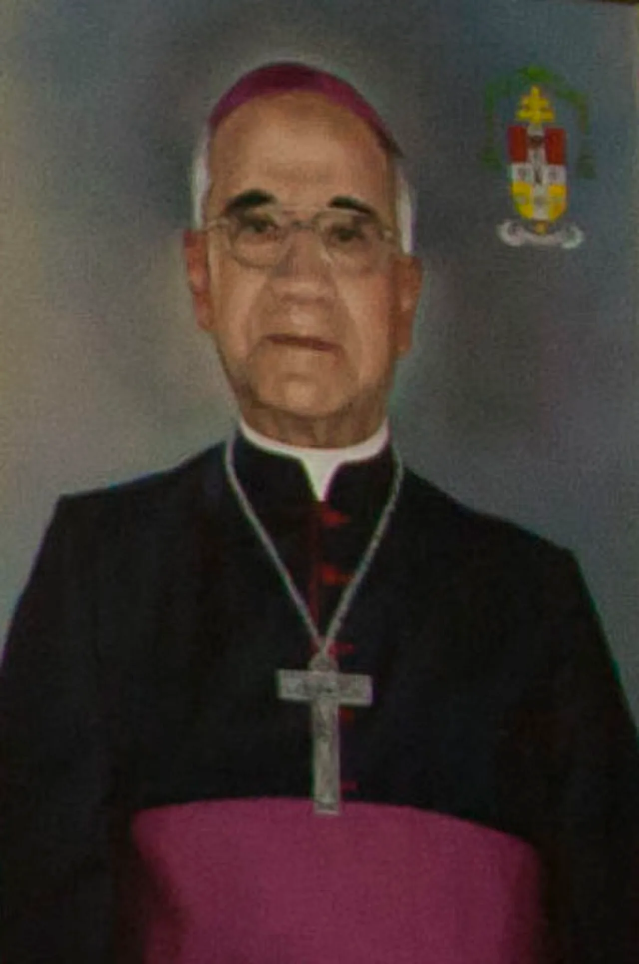 Porträt von Vicente Rodrigo Cisneros Durán (1934–2017) – Gedenkseite