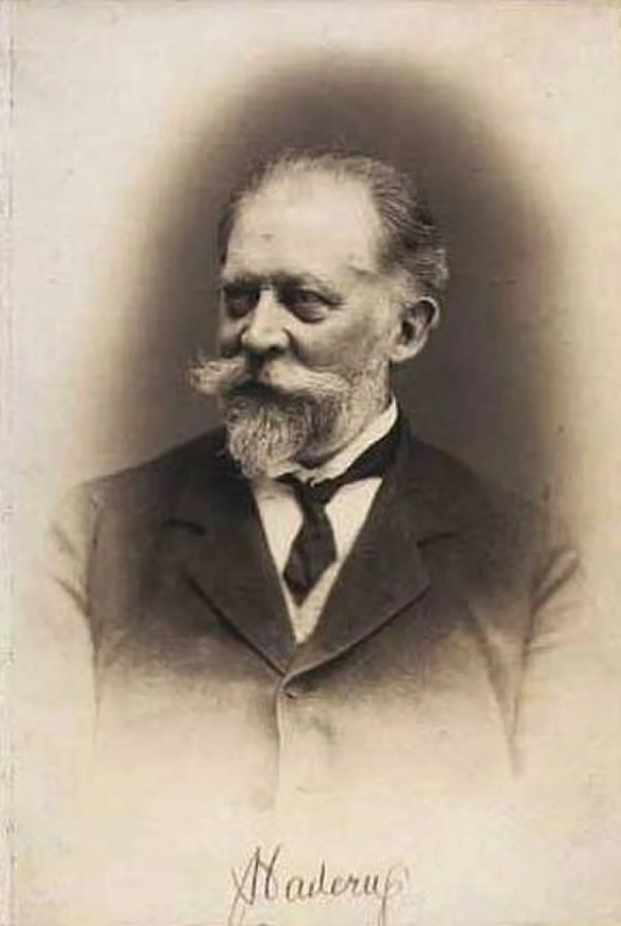 Portrait of Victor Haderup (1845–1913) – memorial page