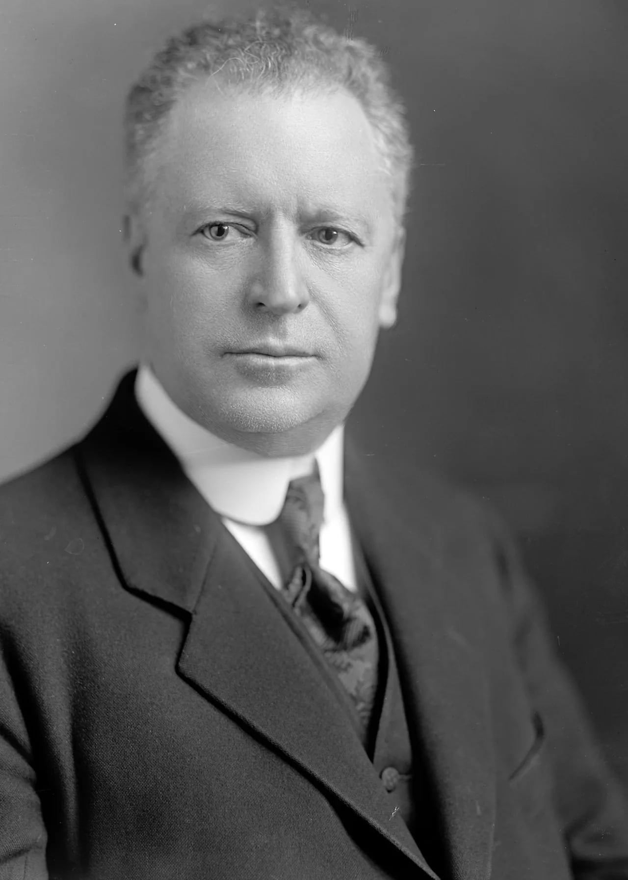 Portrait of Victor Murdock (1871–1945) – memorial page
