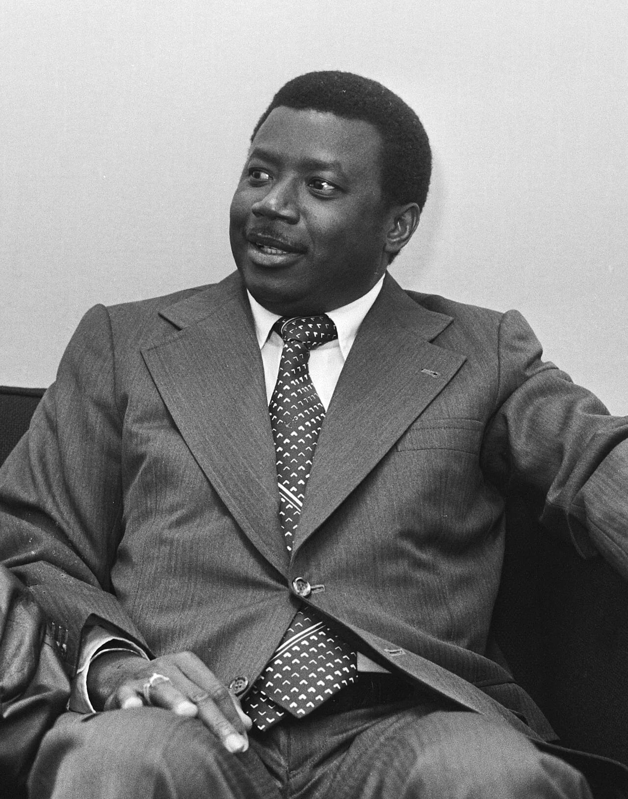 Porträt von Victor Saúde Maria (1939–1999) – Gedenkseite