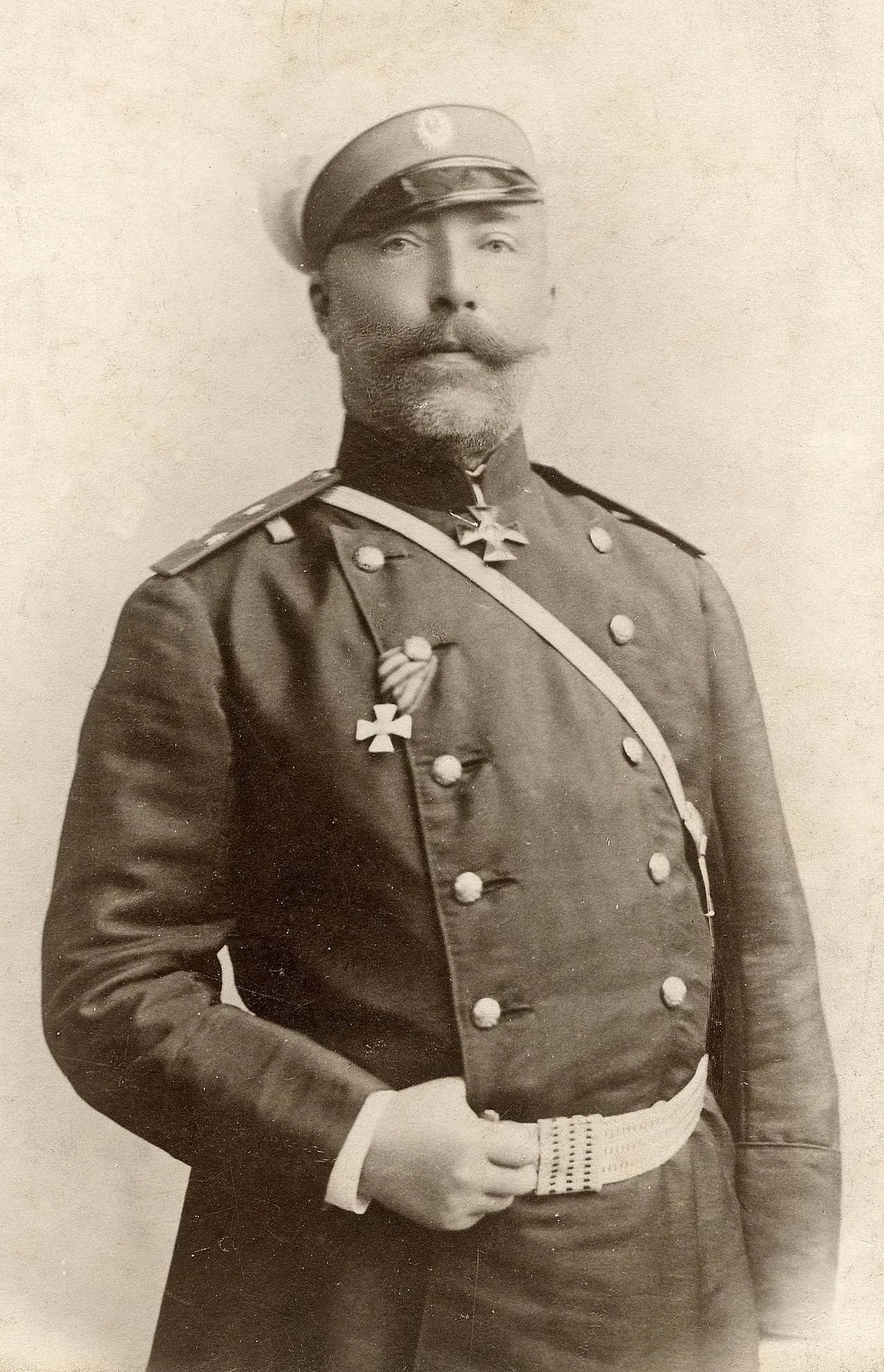 Porträt von Anatolij Michailowitsch Stößel (1848–1915) – Gedenkseite