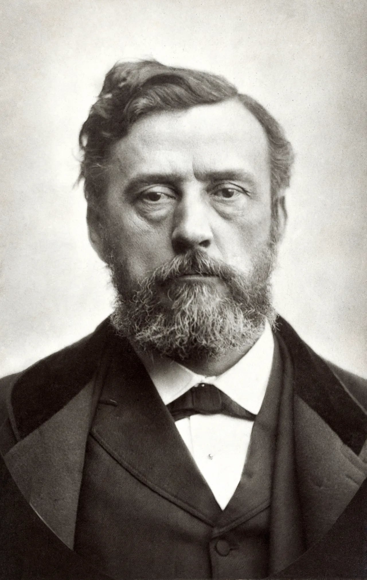 Portrait of Paul Dubois (1829–1905) – memorial page