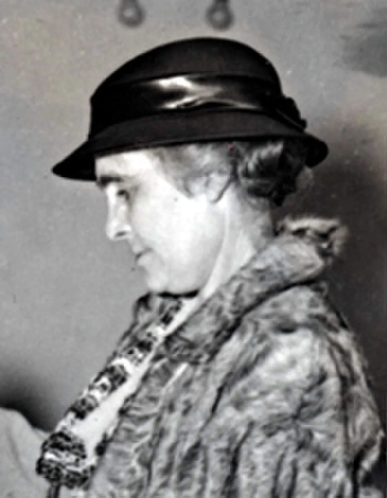 Porträt von Virginia E. Jenckes (1877–1975) – Gedenkseite