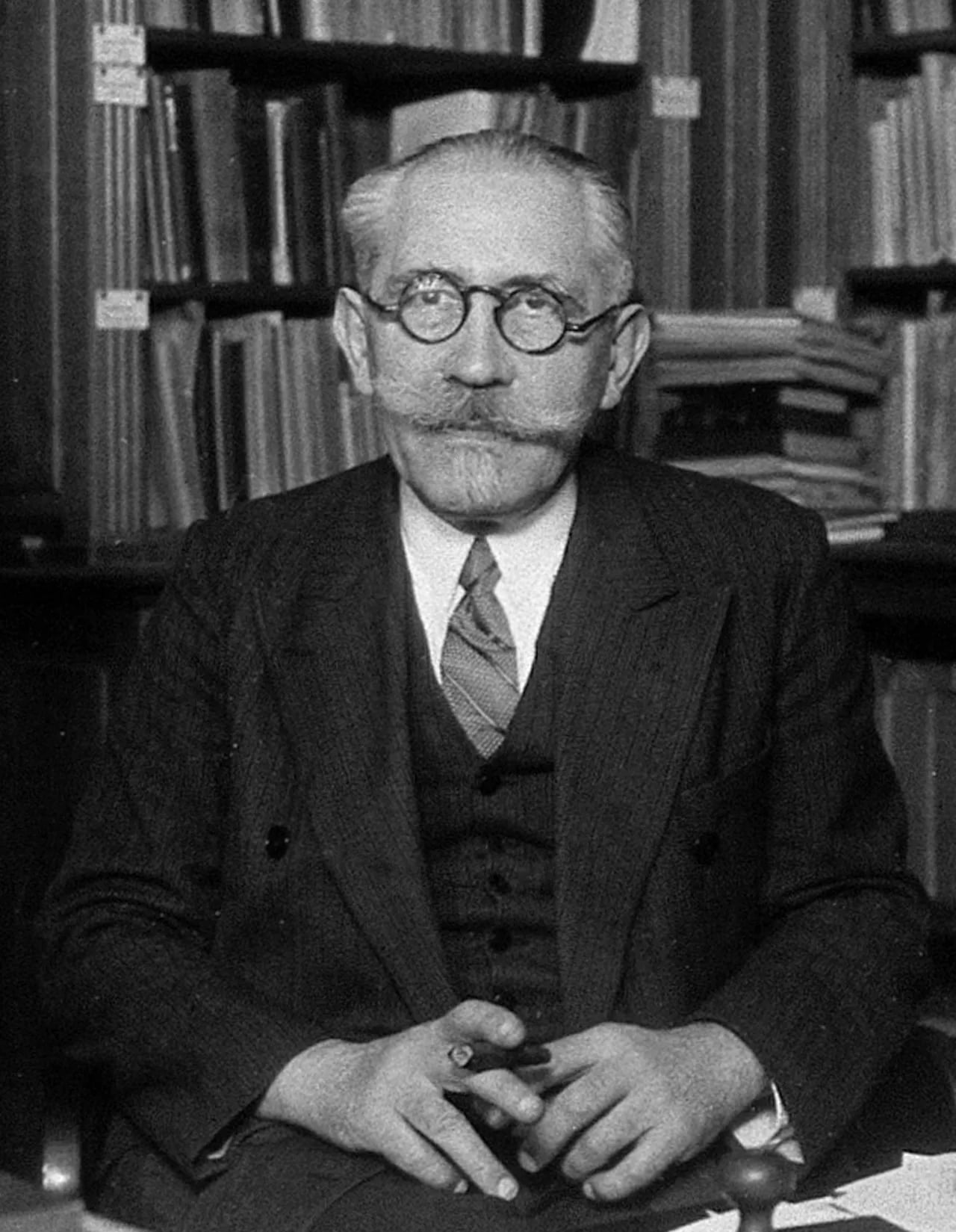 Porträt von Paul Langevin (1872–1946) – Gedenkseite