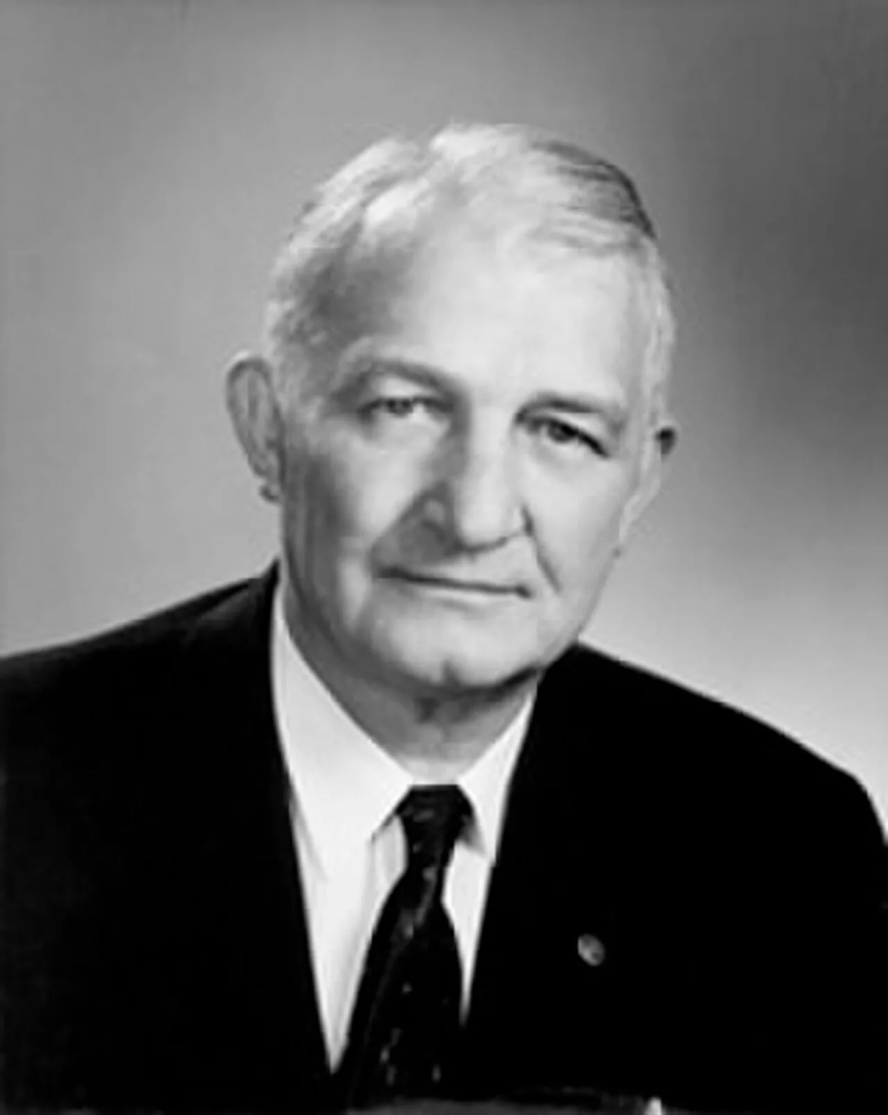Porträt von W. Chapman Revercomb (1895–1979) – Gedenkseite