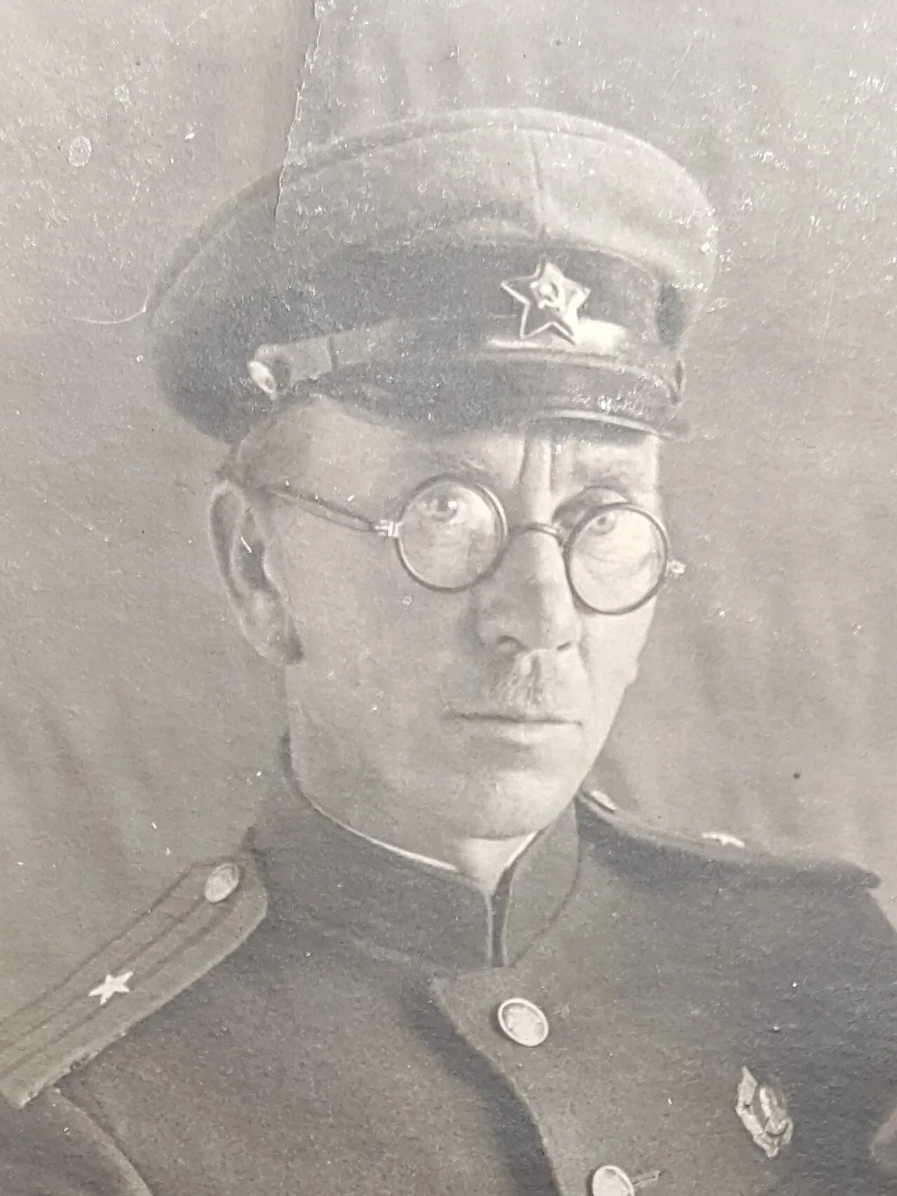 Portrait of Sergei Nikolajewitsch Beloussow (1897–1985) – memorial page