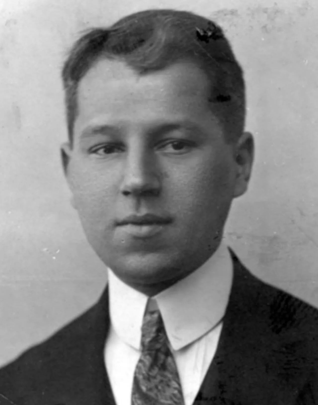 Portrait of Stanisław Łukaszewicz (1892–1936) – memorial page