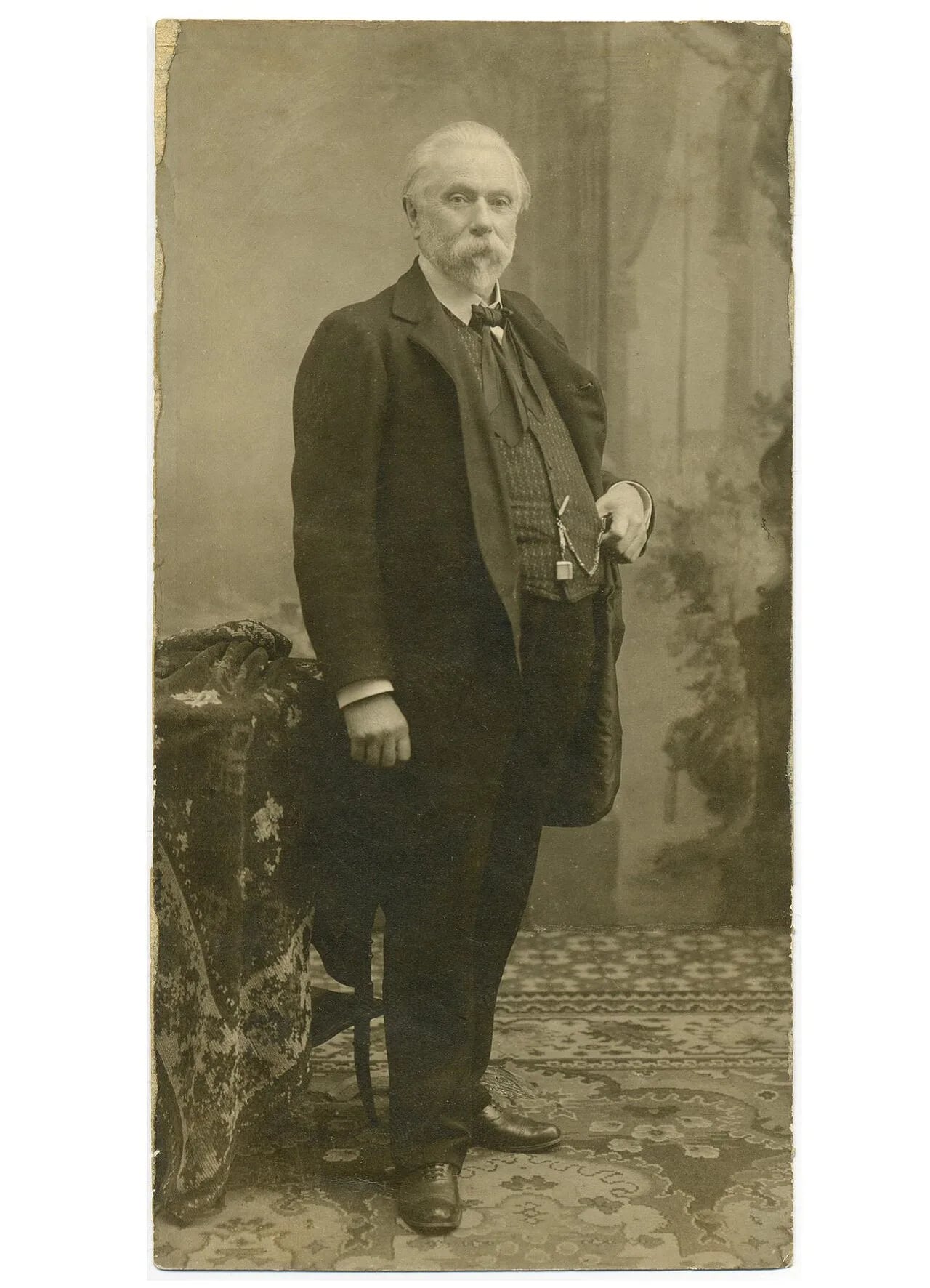 Porträt von Clément Carbon (1835–1907) – Gedenkseite