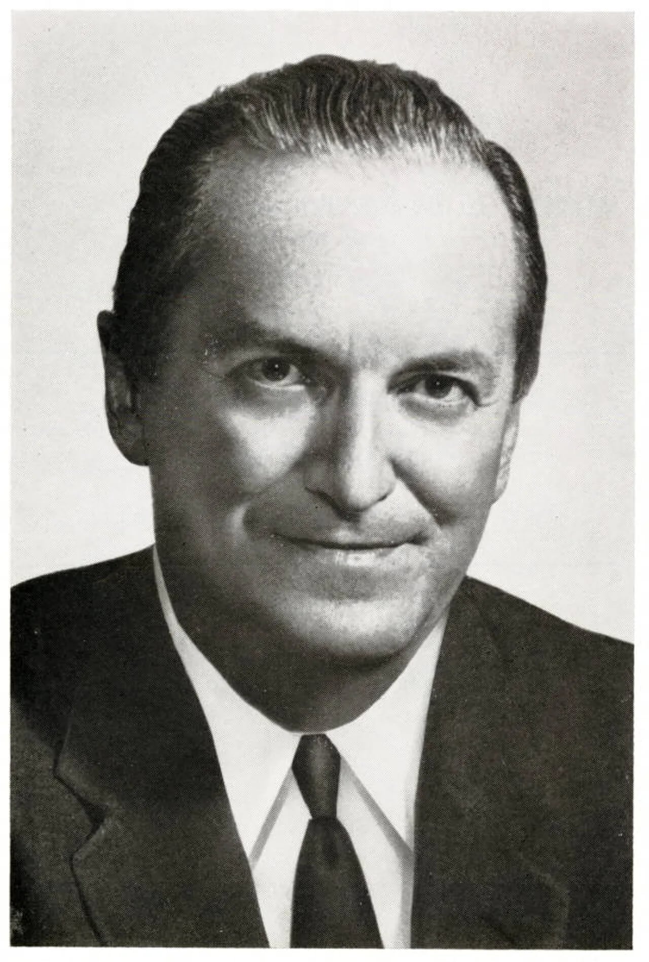 Portrait of Walter J. Mahoney (1908–1982) – memorial page