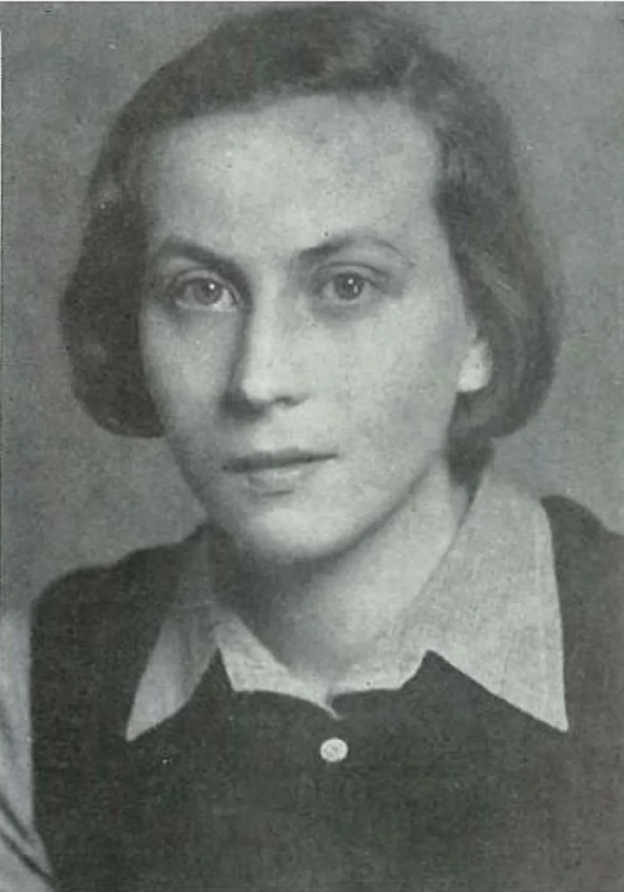 Porträt von Ruža Šulman (1917–1941) – Gedenkseite
