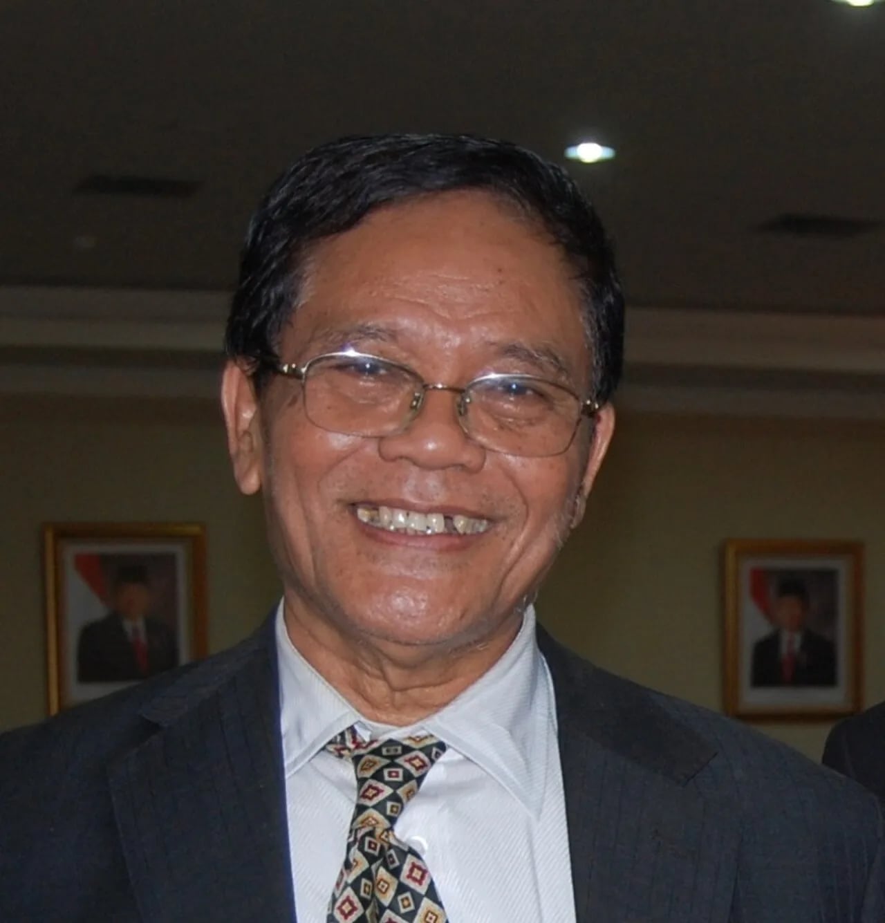 Portrait of Achmad Mubarok (1945–2023) – memorial page