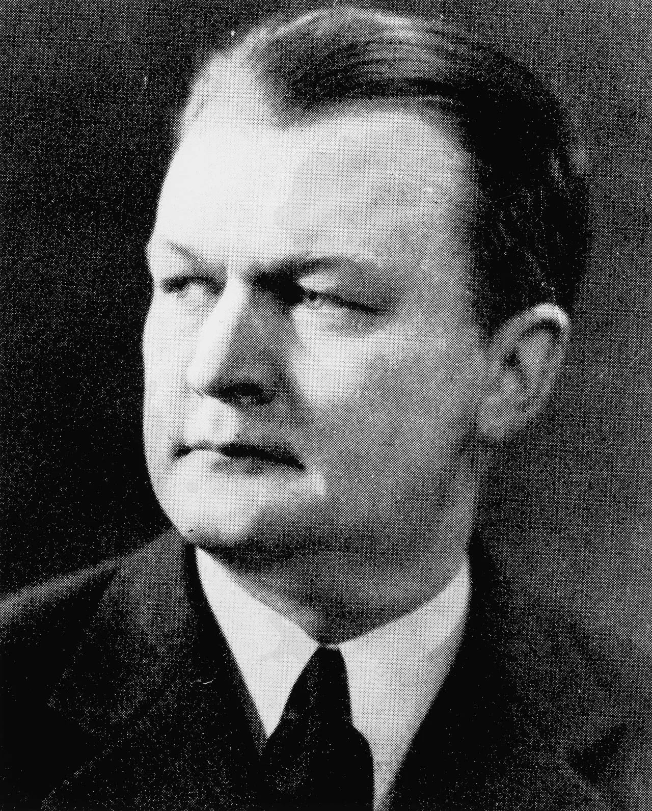 Portrait of Walther Hug (1898–1980) – memorial page