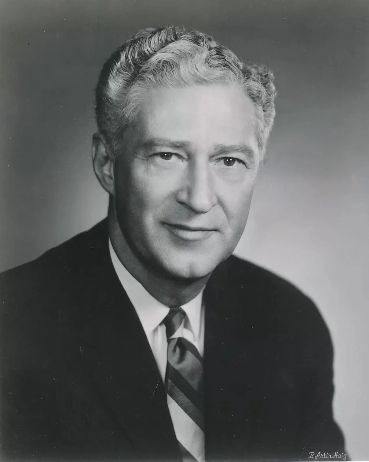 Portrait of Warren P. Knowles (1908–1993) – memorial page