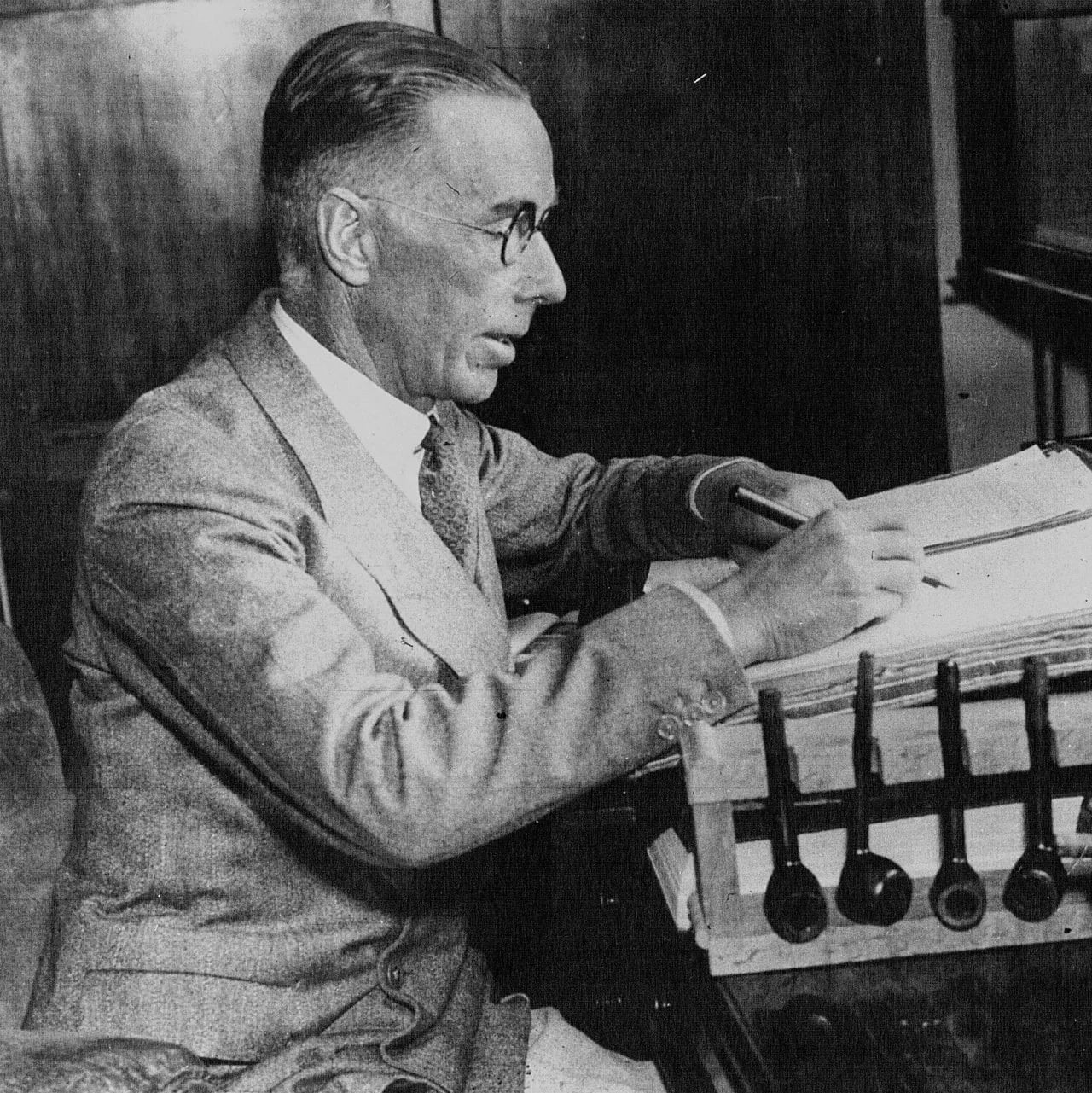 Portrait of Warwick Deeping (1877–1950) – memorial page