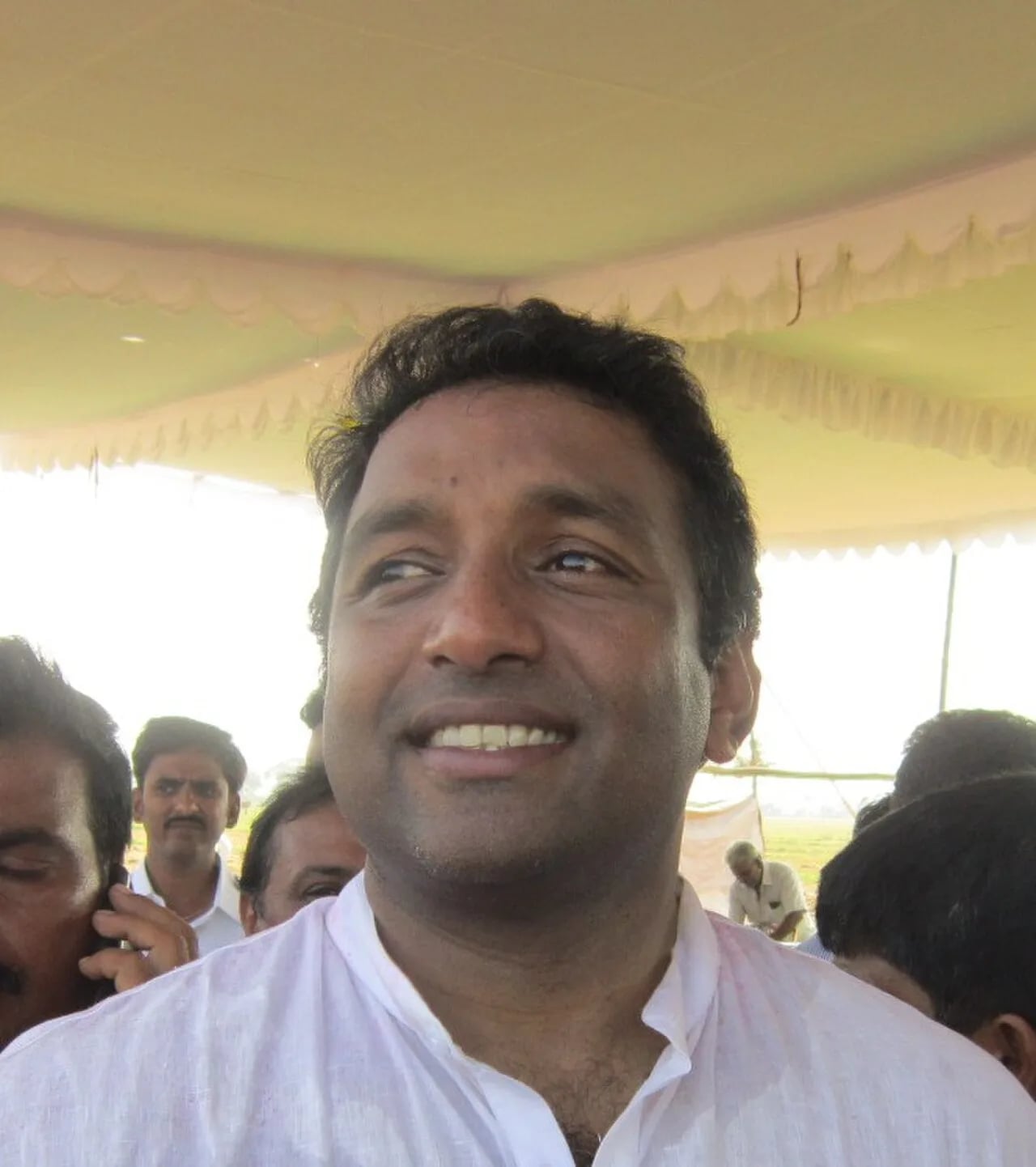 Porträt von Mekapati Goutham Reddy (1971–2022) – Gedenkseite