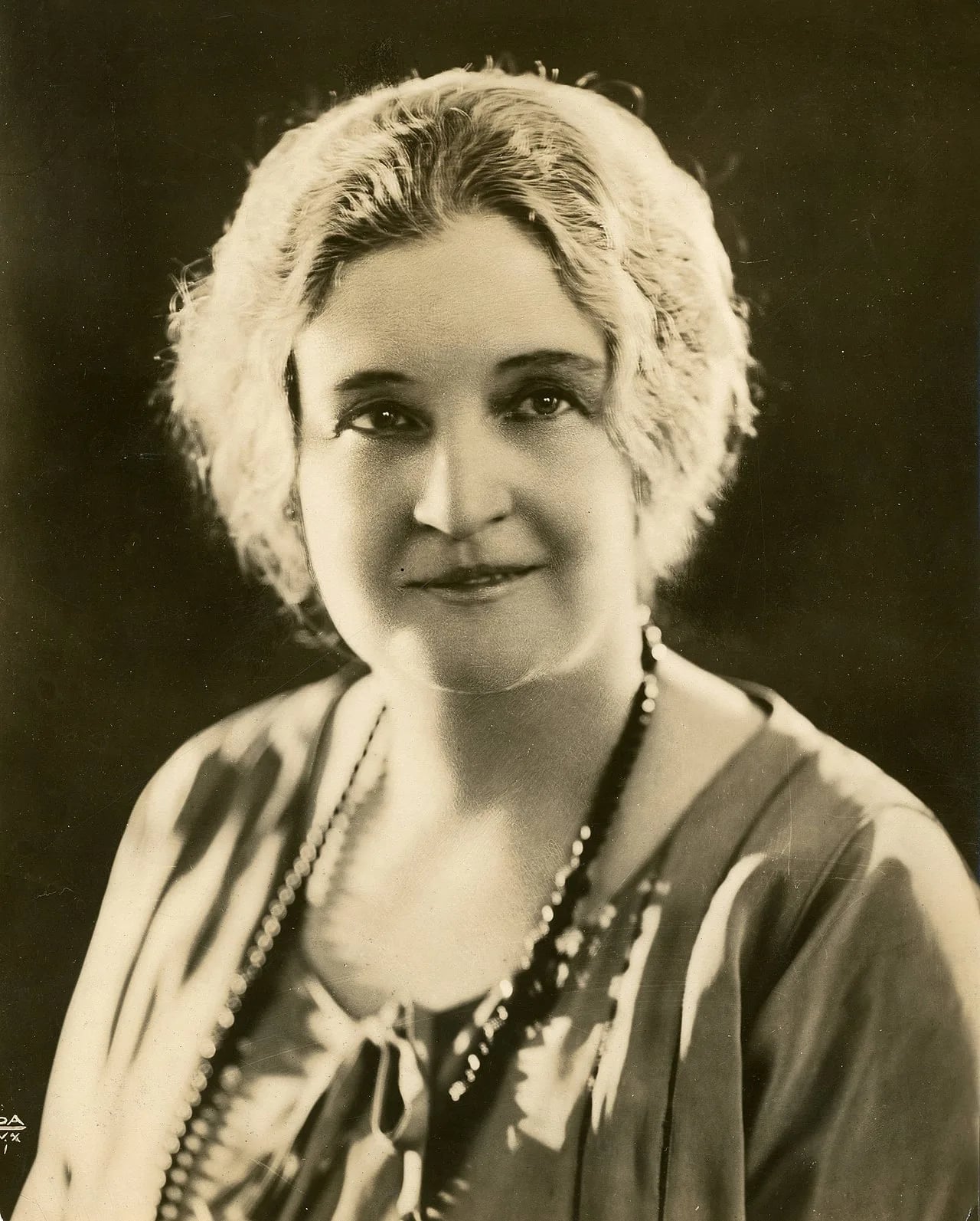 Portrait of Mary Carr (1874–1973) – memorial page