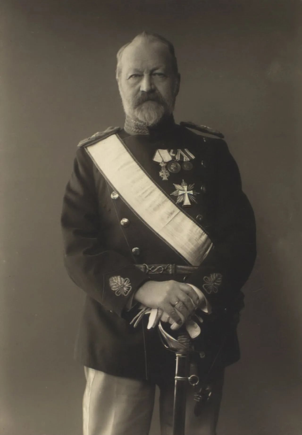 Portrait of Herman Madsen (1844–1917) – memorial page
