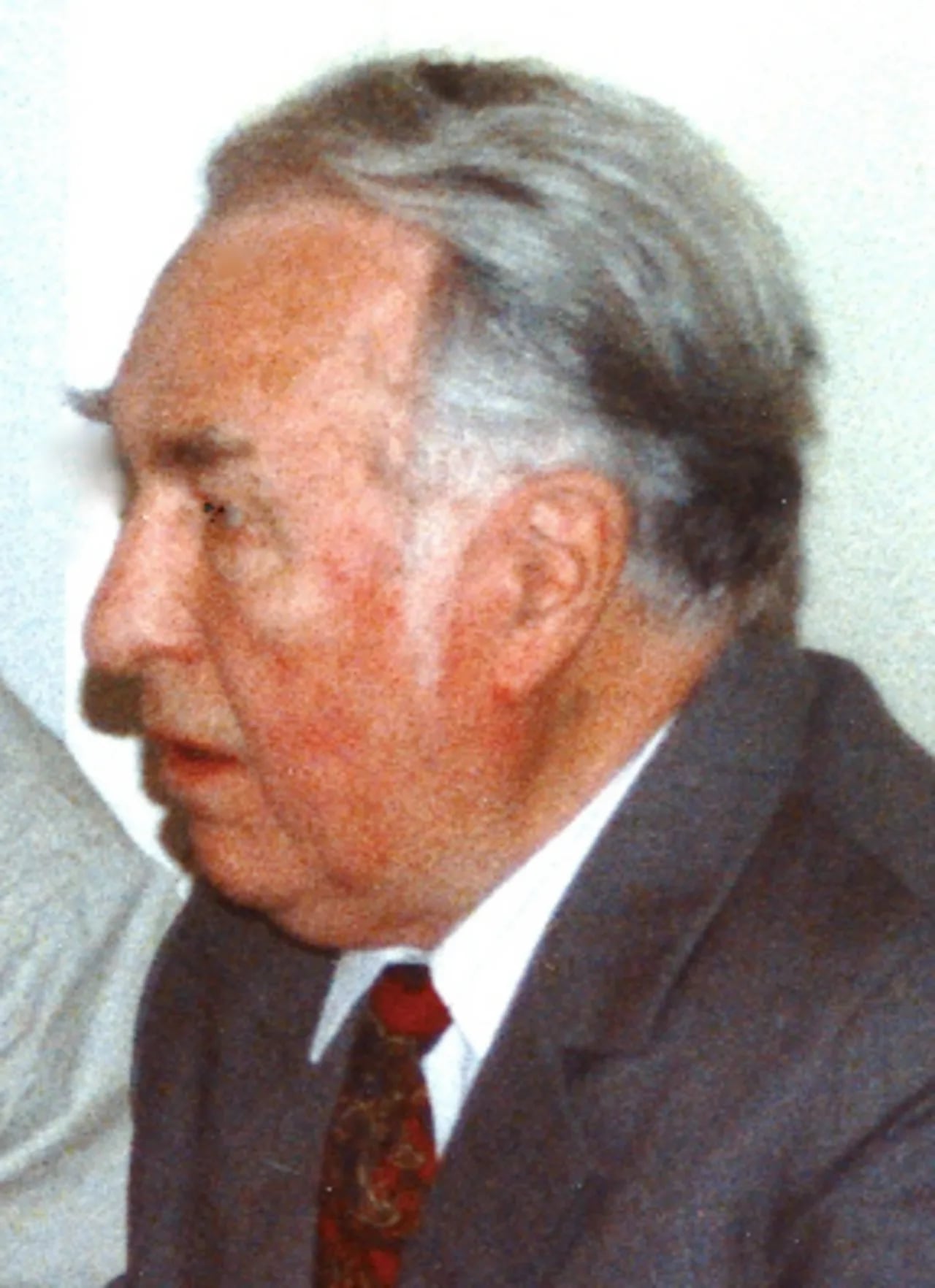 Portrait of Werner Usbeck (1920–2007) – memorial page